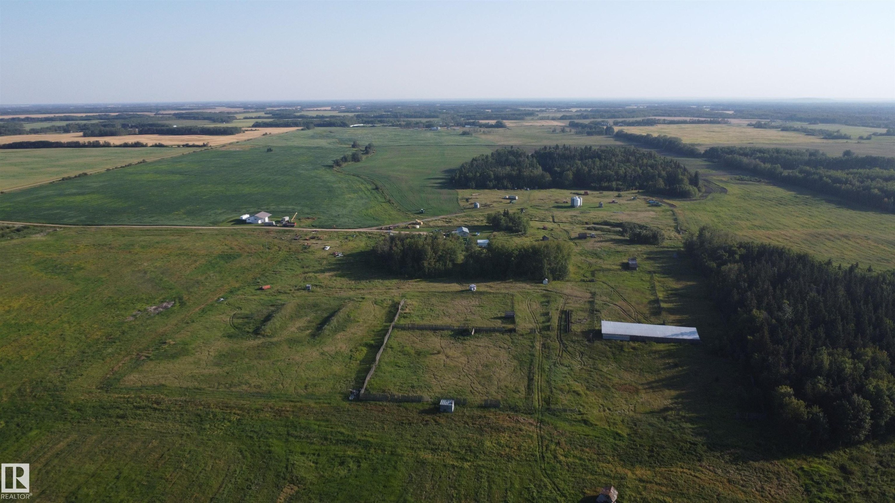 












60423 Rg Rd 230

,
Rural Thorhild County,







AB
T0A 3J0

