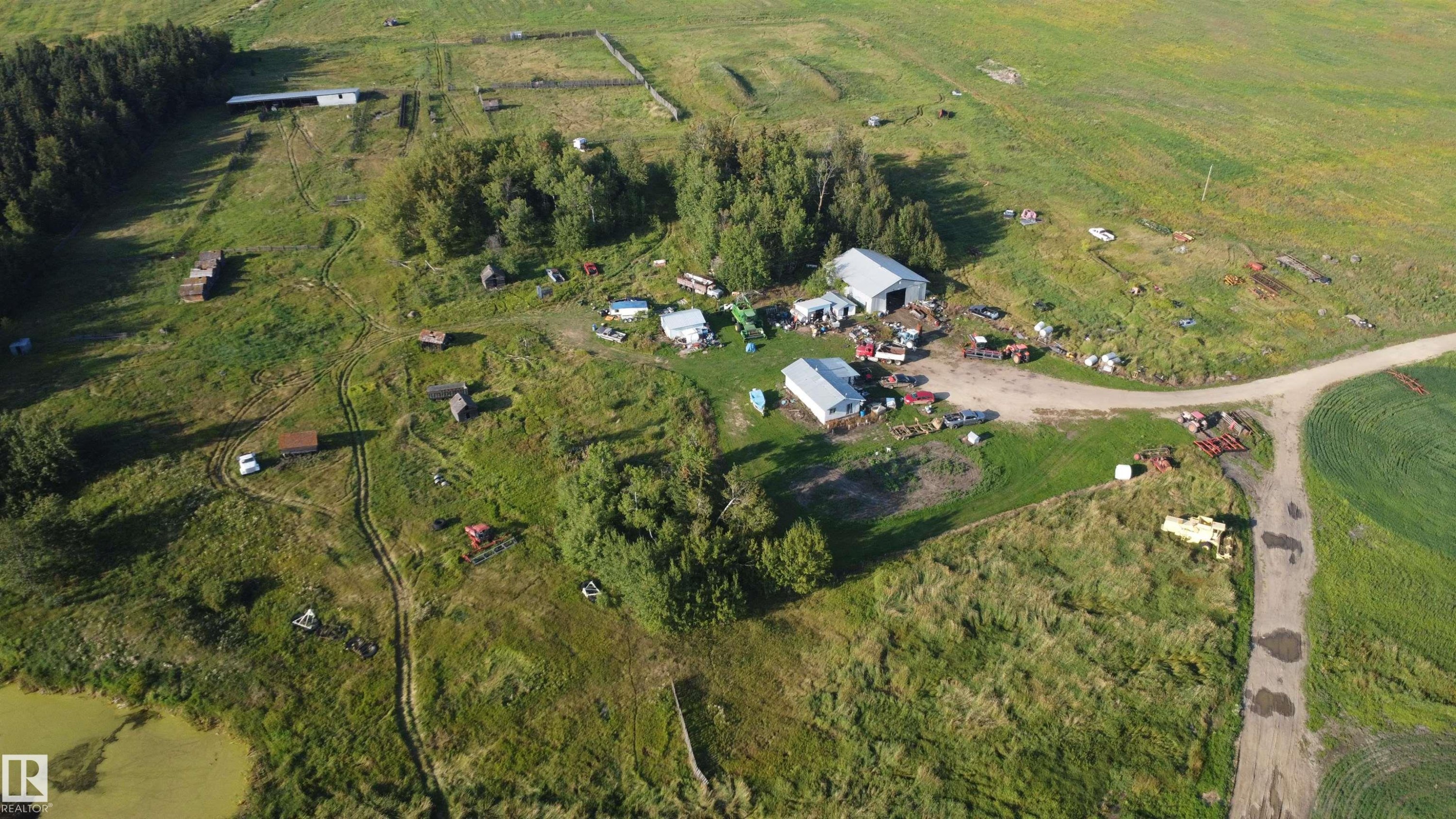 












60423 Rg Rd 230

,
Rural Thorhild County,







AB
T0A 3J0


