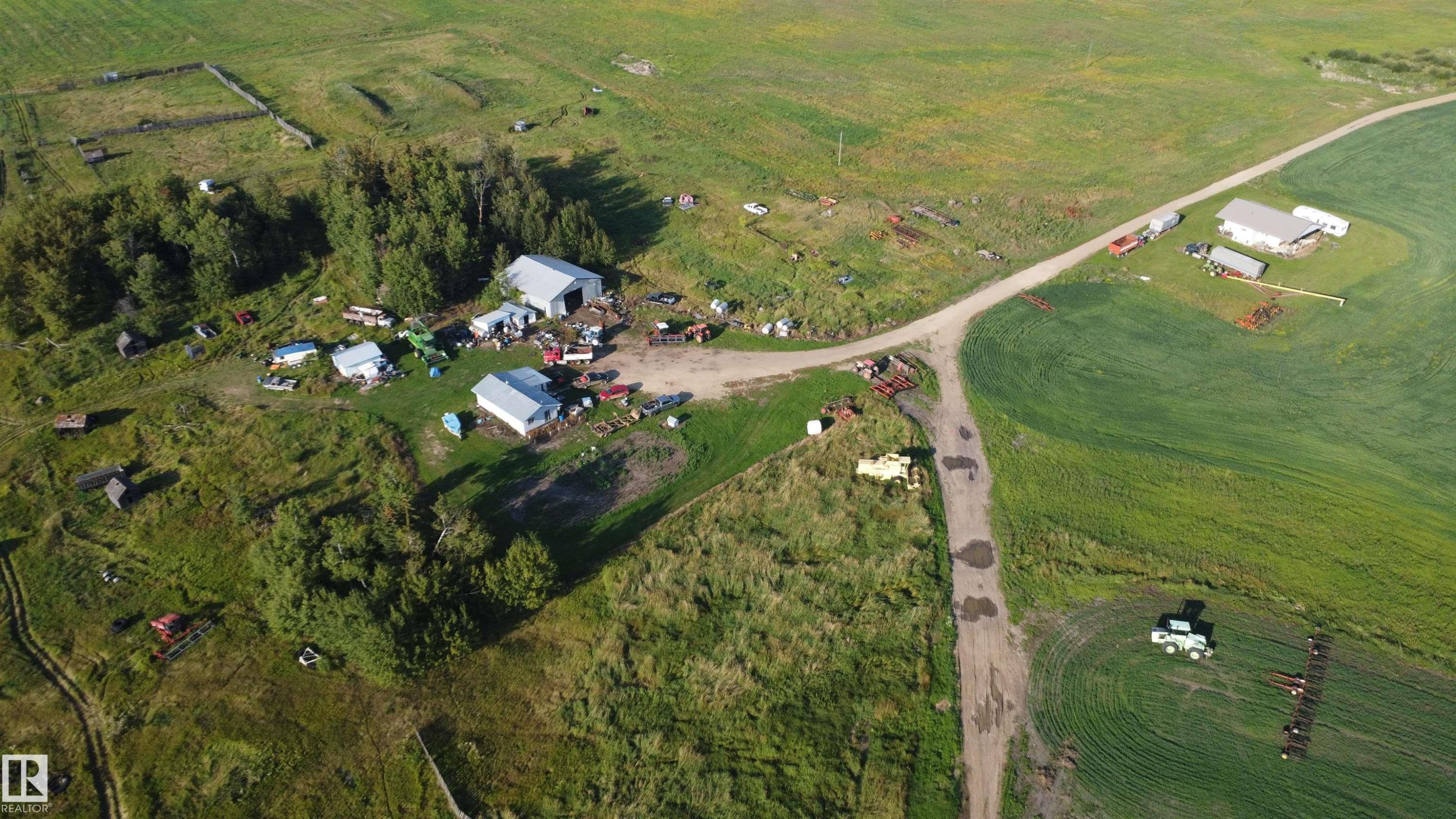 












60423 Rg Rd 230

,
Rural Thorhild County,







AB
T0A 3J0

