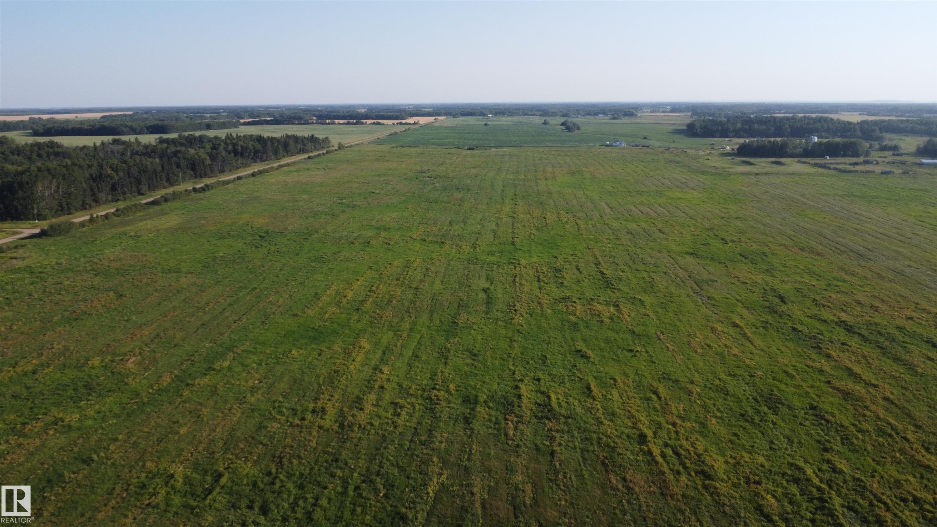 












60423 Rg Rd 230

,
Rural Thorhild County,







AB
T0A 3J0


