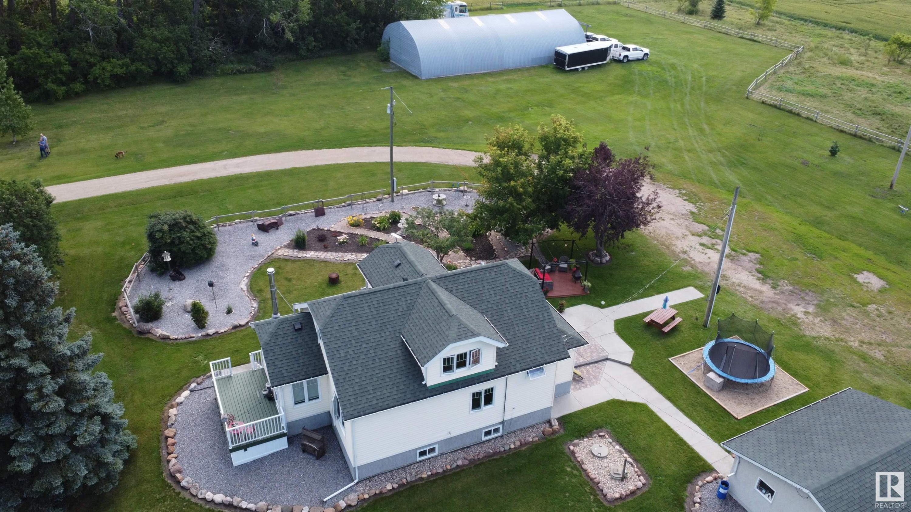 












26449 Twp Rd 490

,
Rural Leduc County,




AB
T0C 0V0

