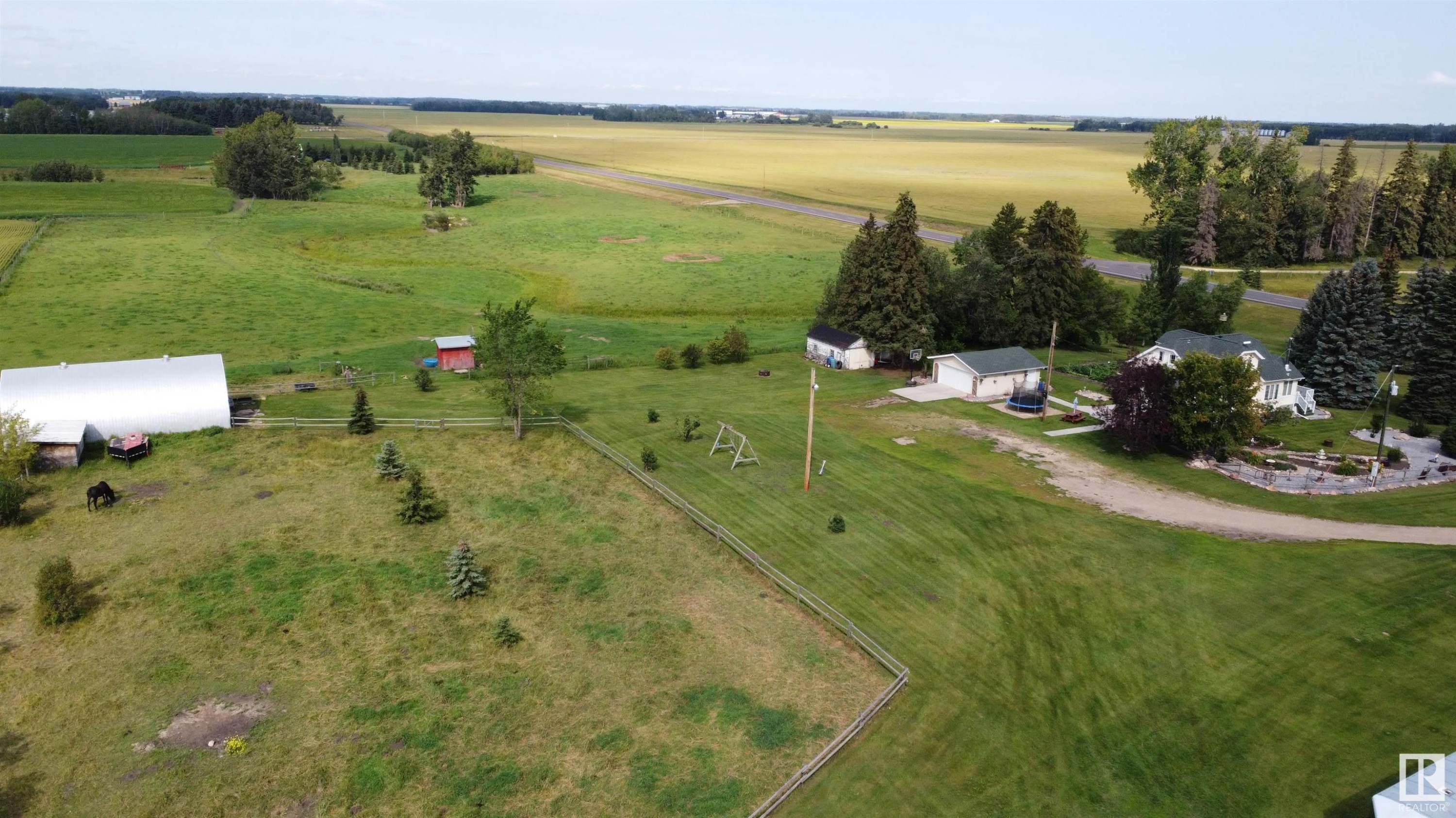 












26449 Twp Rd 490

,
Rural Leduc County,




AB
T0C 0V0

