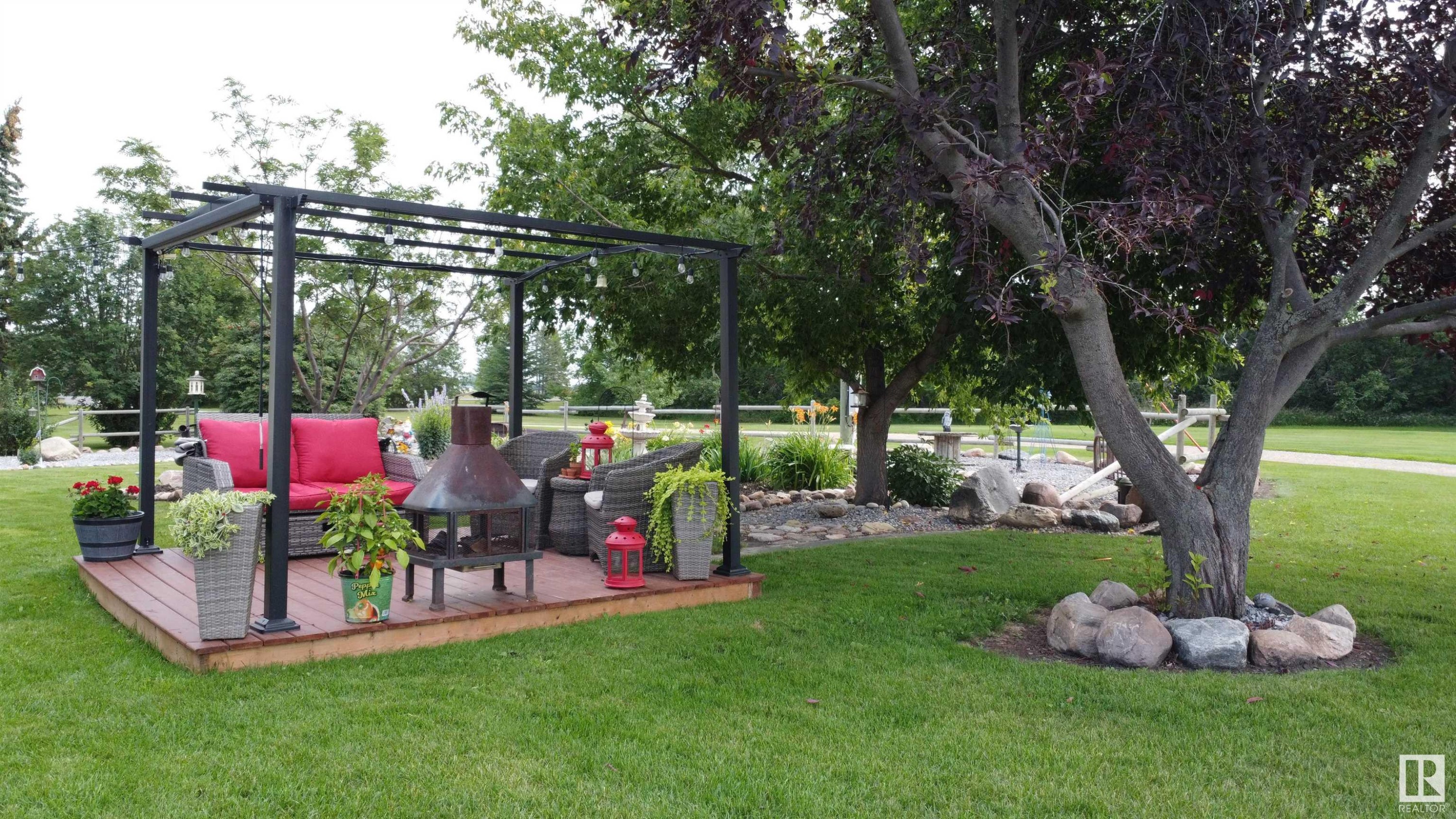 












26449 Twp Rd 490

,
Rural Leduc County,




AB
T0C 0V0

