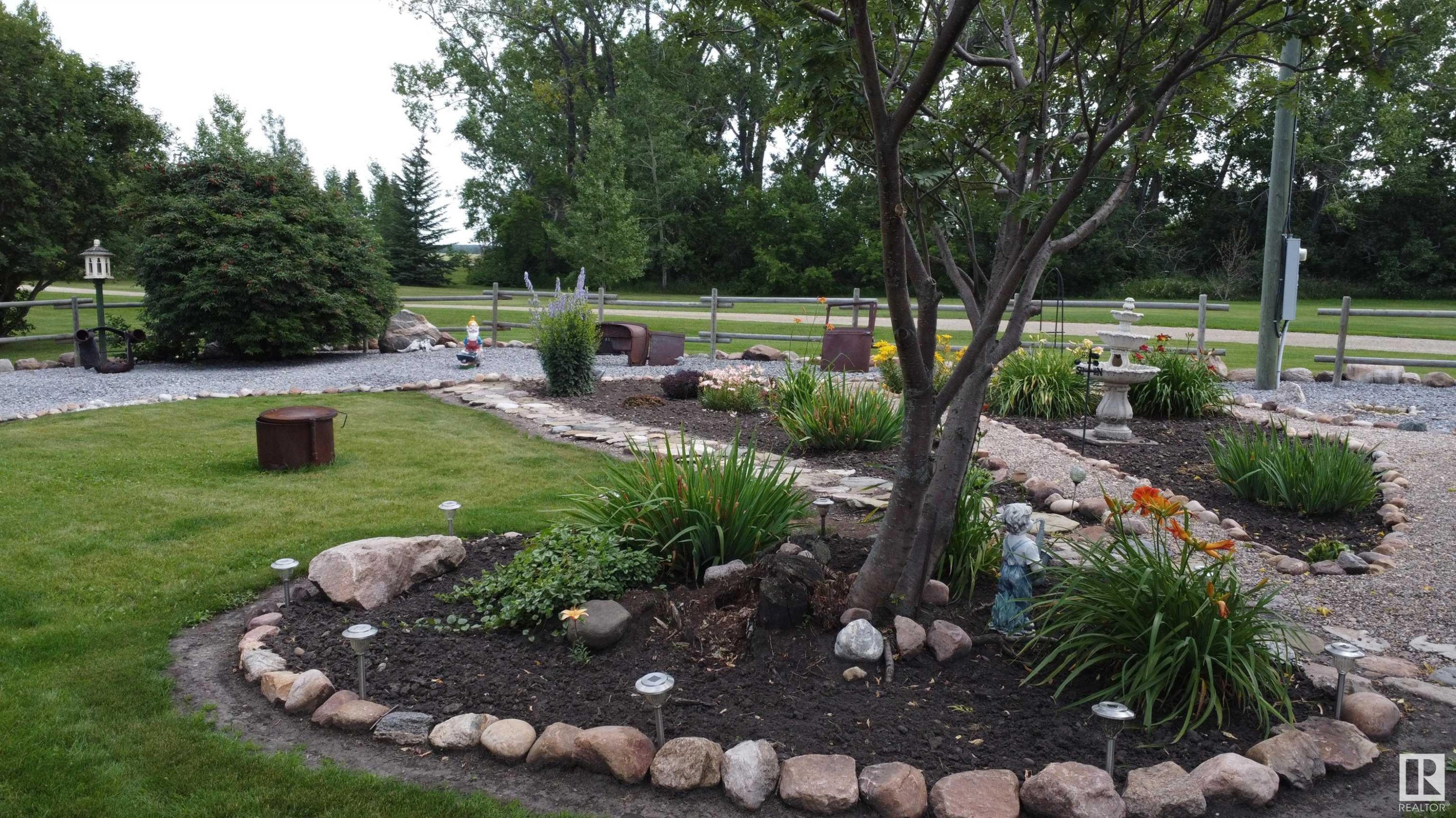 












26449 Twp Rd 490

,
Rural Leduc County,




AB
T0C 0V0

