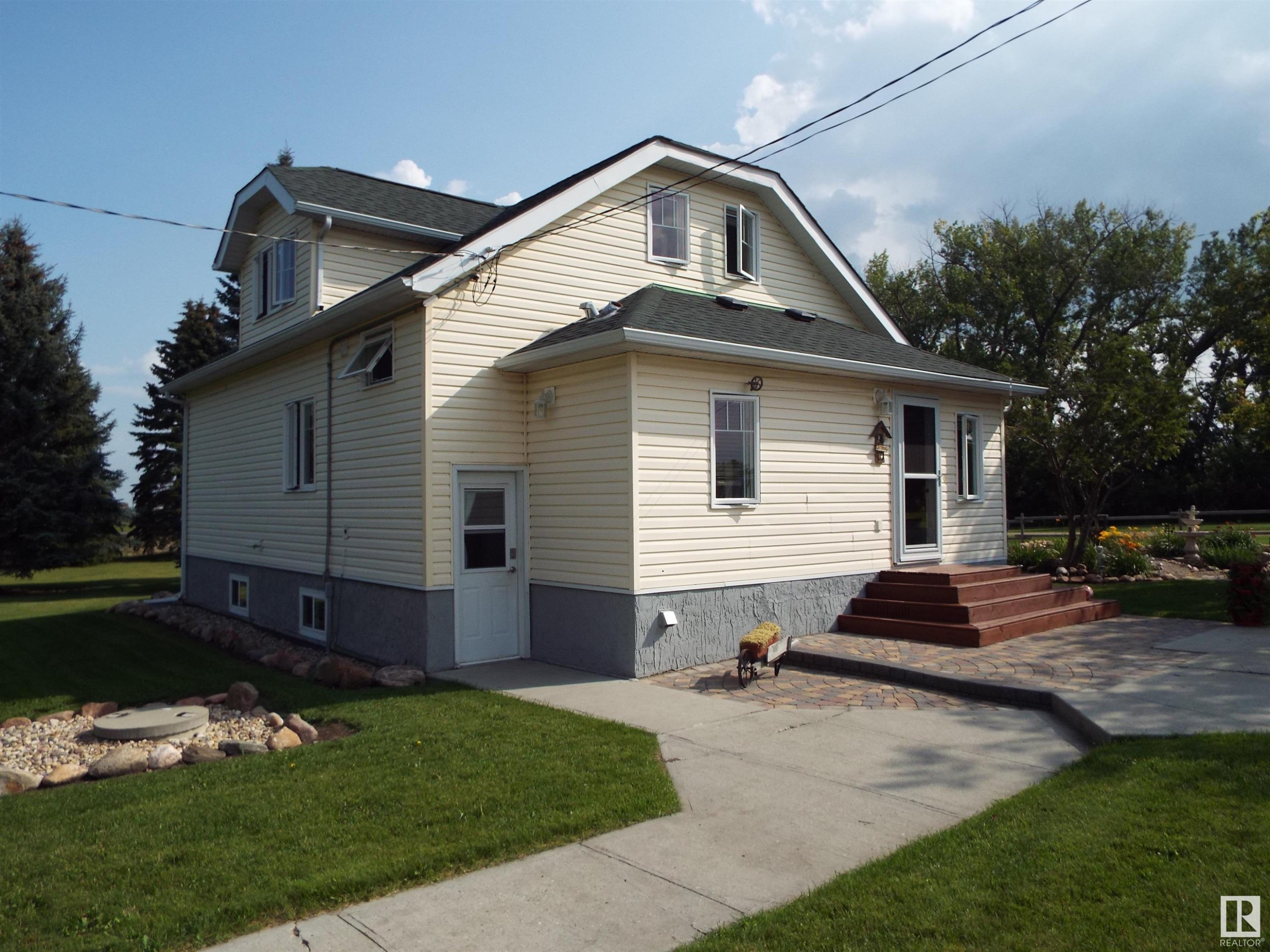 












26449 Twp Rd 490

,
Rural Leduc County,




AB
T0C 0V0

