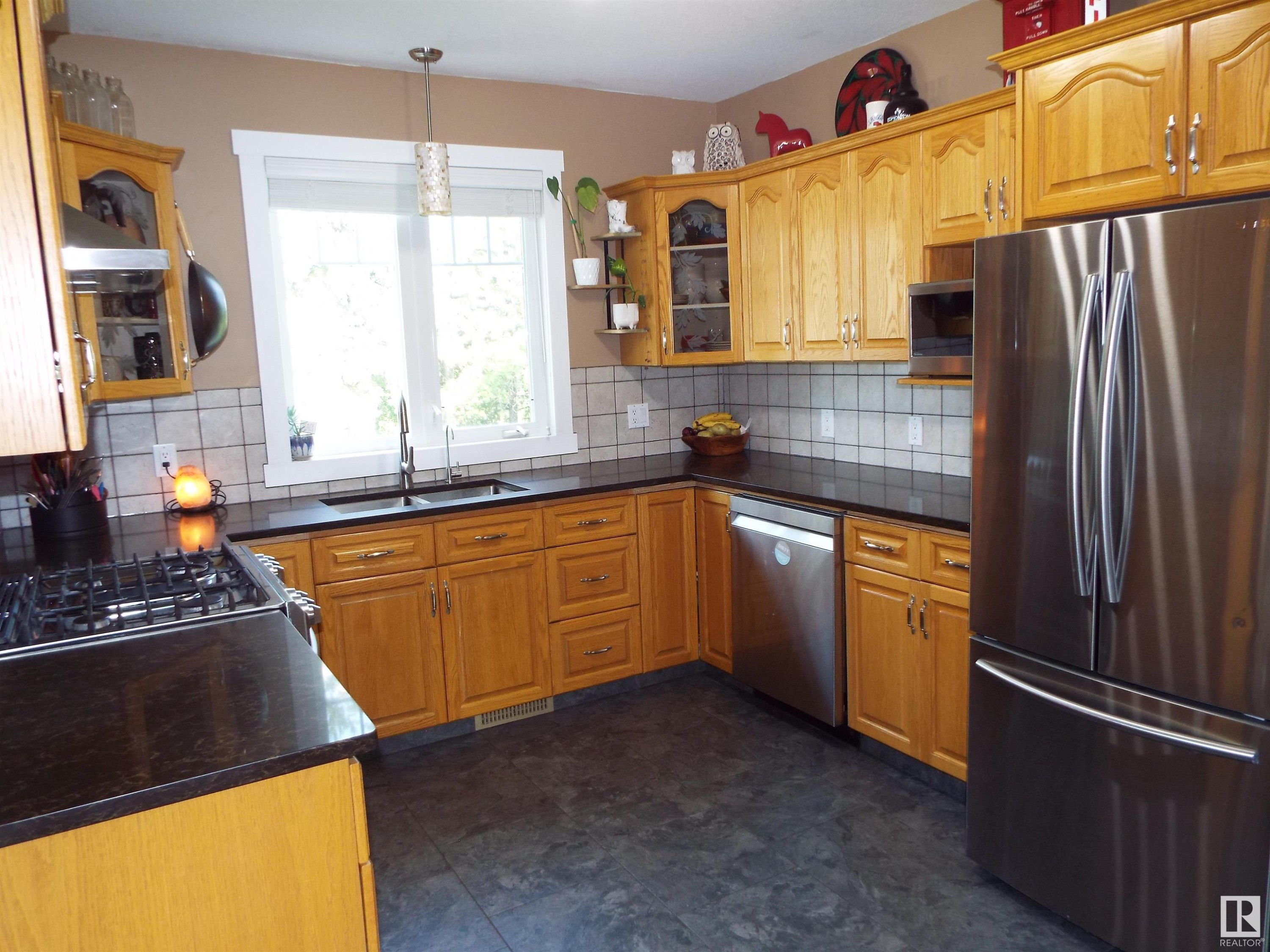 












26449 Twp Rd 490

,
Rural Leduc County,




AB
T0C 0V0

