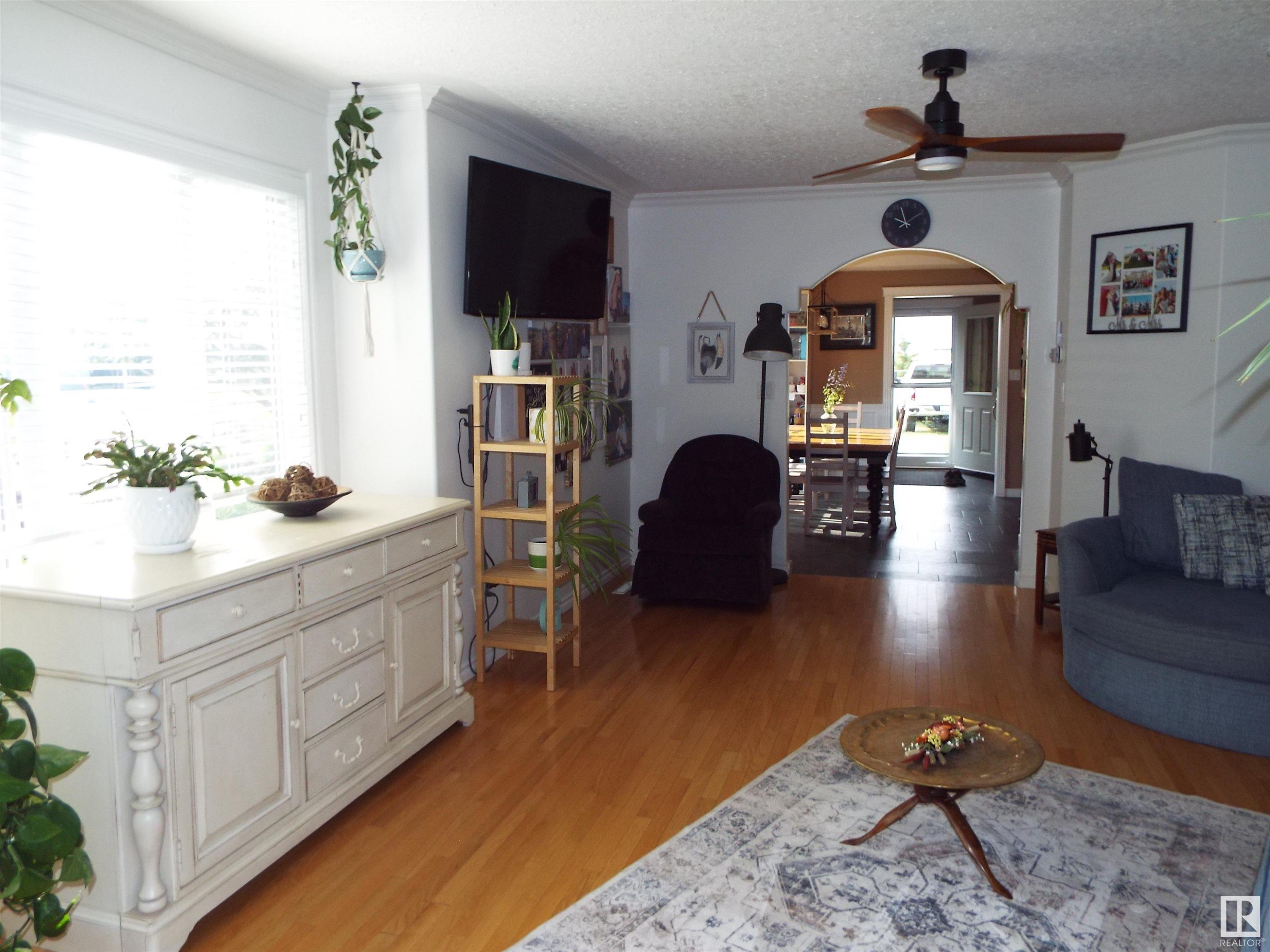 












26449 Twp Rd 490

,
Rural Leduc County,




AB
T0C 0V0

