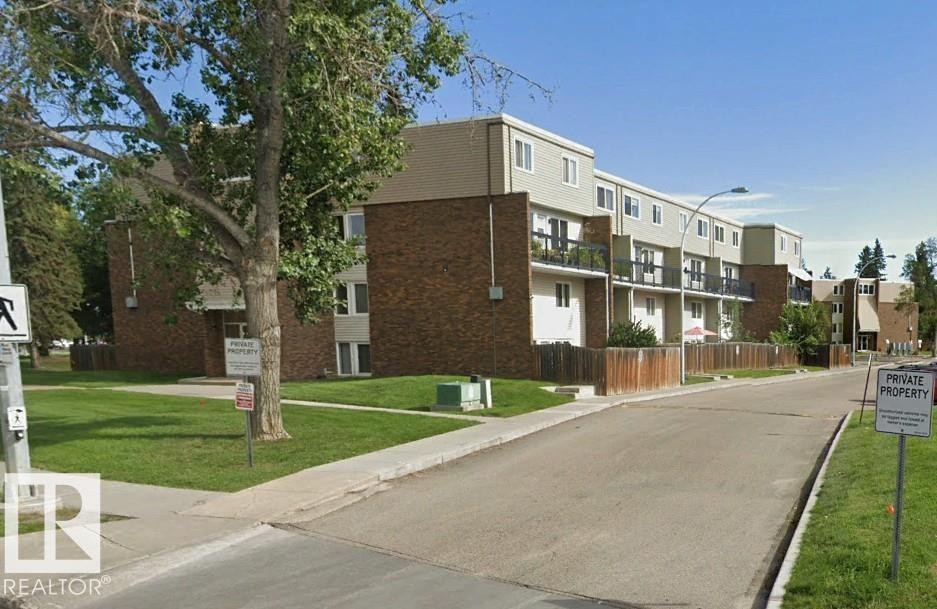 












108 7805 159 Street

,
Edmonton,




AB
T5R 2E1

