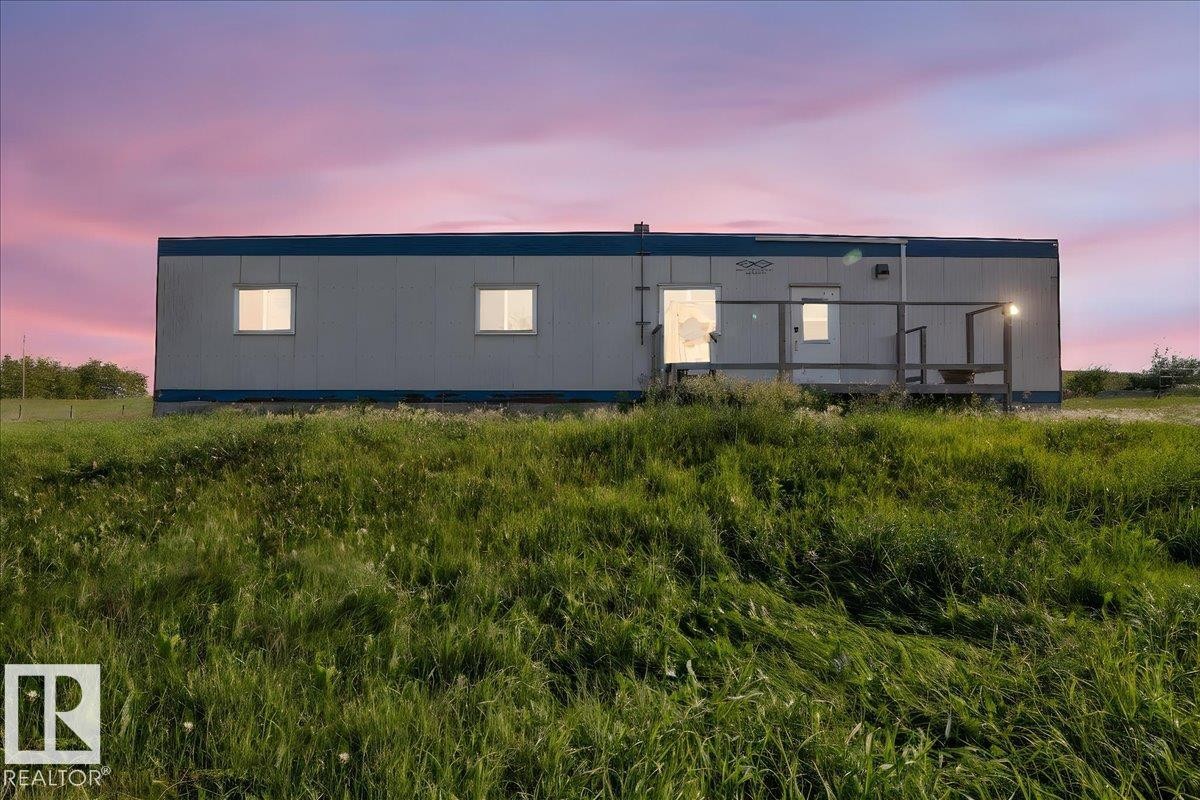 












56228 RGE ROAD 231

,
Rural Sturgeon County,




AB
T0A 1N0

