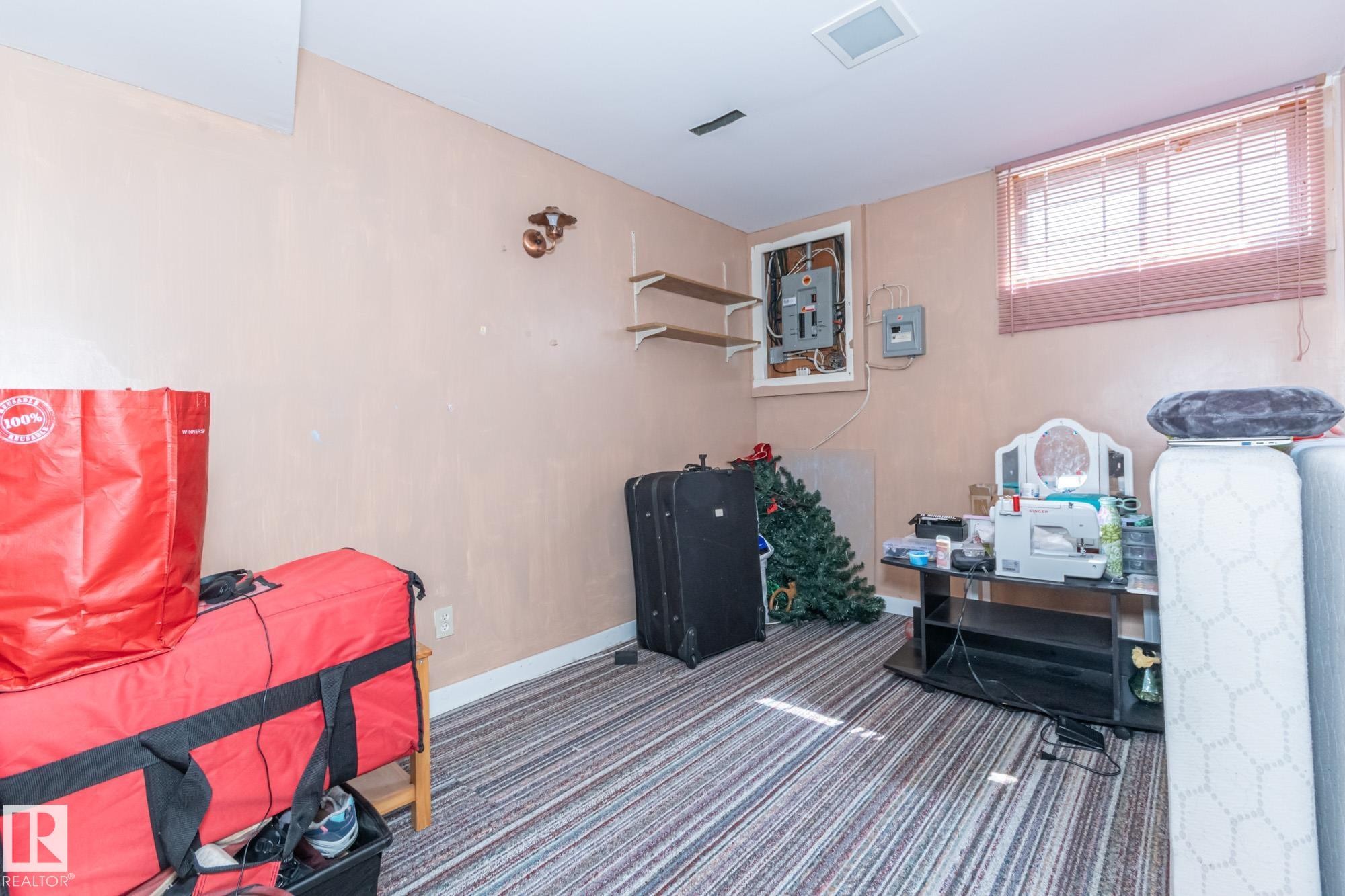 












14316 116 Street

,
Edmonton,




AB
T5X 1N4

