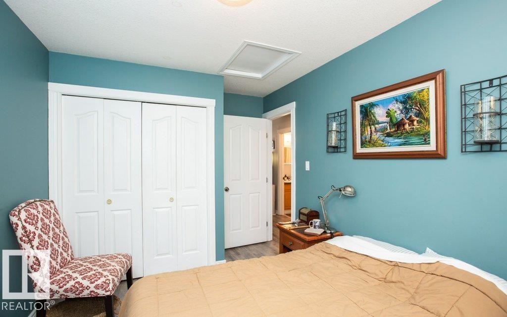 












9811 A 100 Street

,
Westlock,




AB
T7P 1Y6

