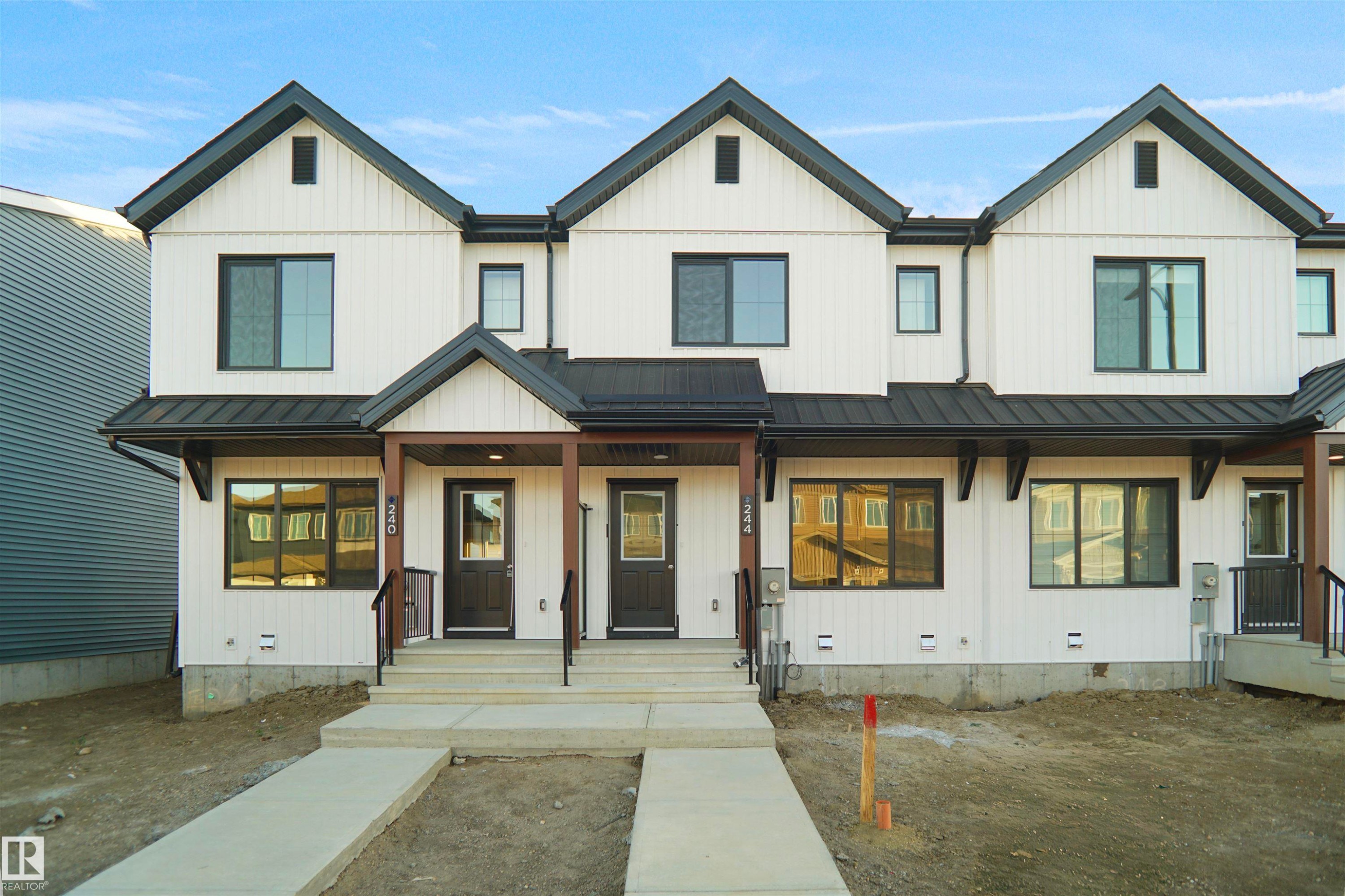 












244 Savoy Crescent

,
Sherwood Park,




AB
T8H 0Z5

