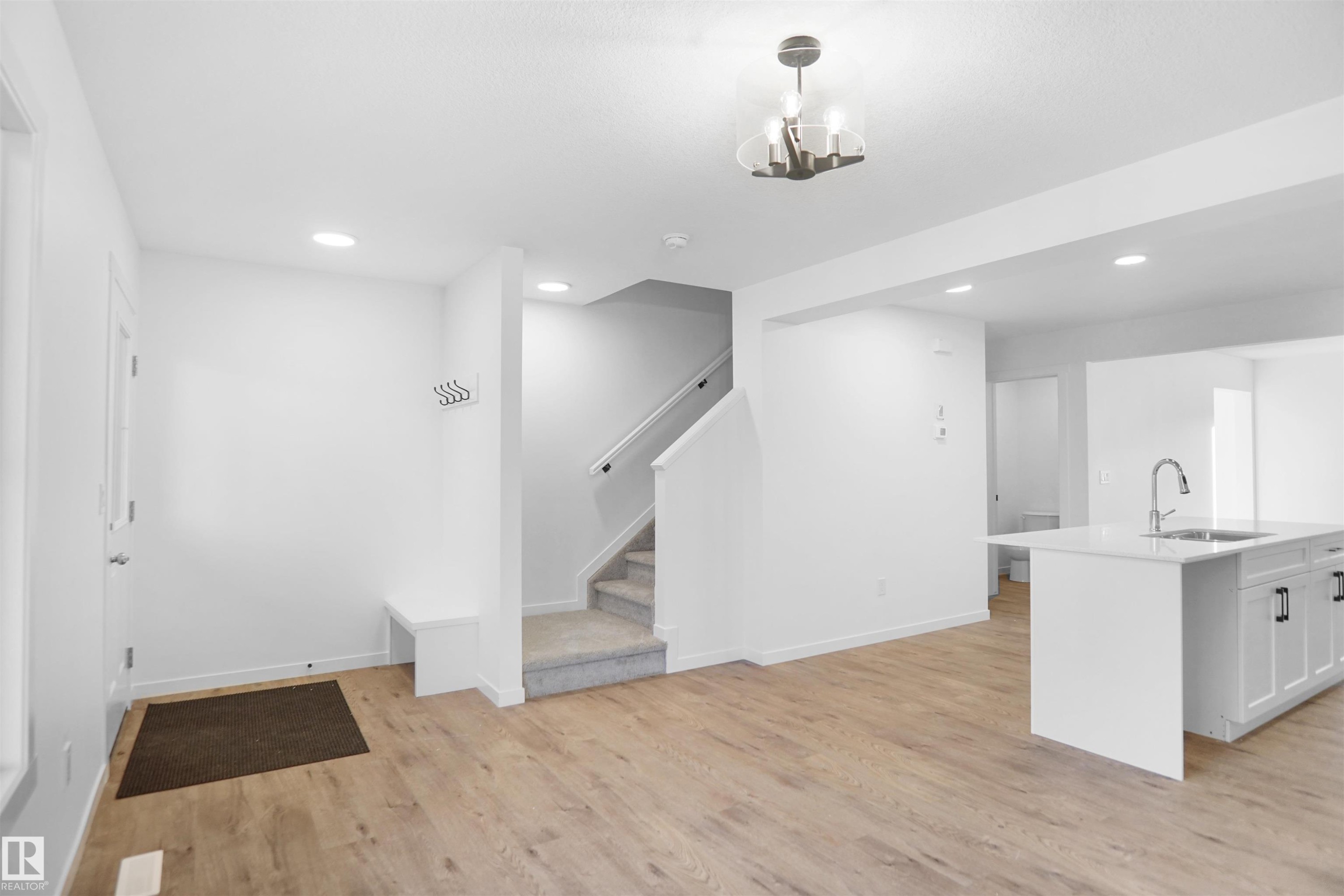 












244 Savoy Crescent

,
Sherwood Park,




AB
T8H 0Z5

