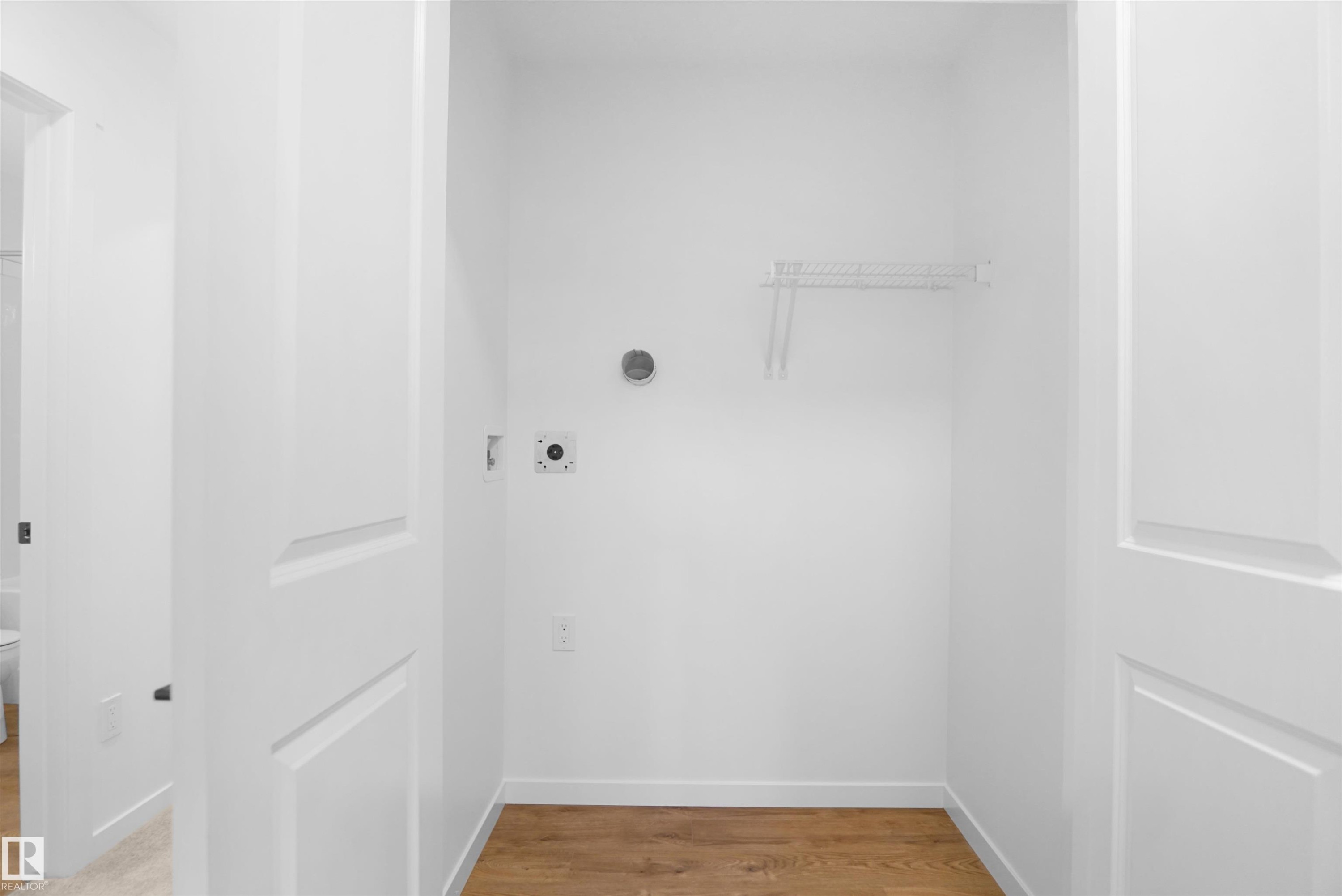 












244 Savoy Crescent

,
Sherwood Park,




AB
T8H 0Z5

