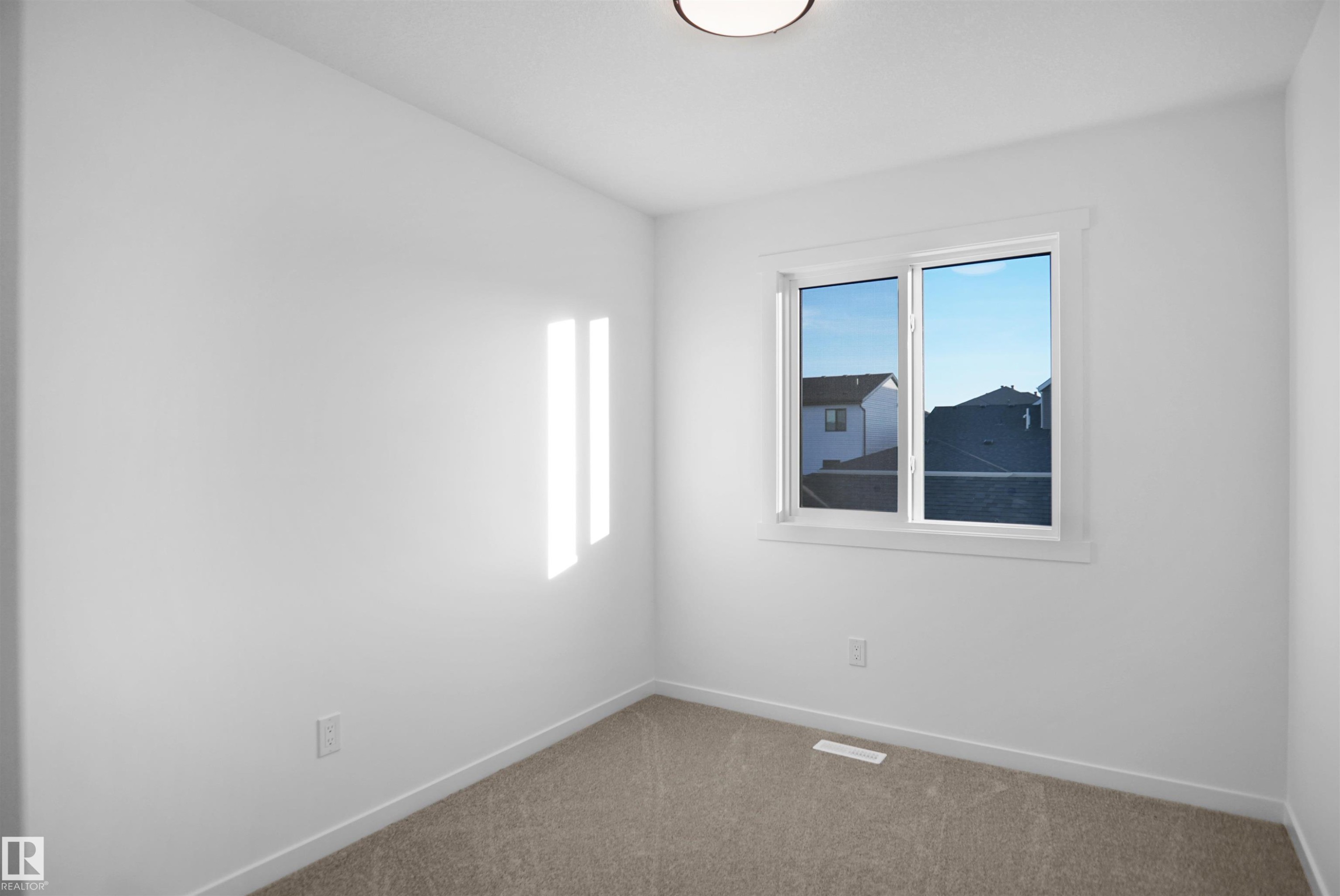 












244 Savoy Crescent

,
Sherwood Park,




AB
T8H 0Z5

