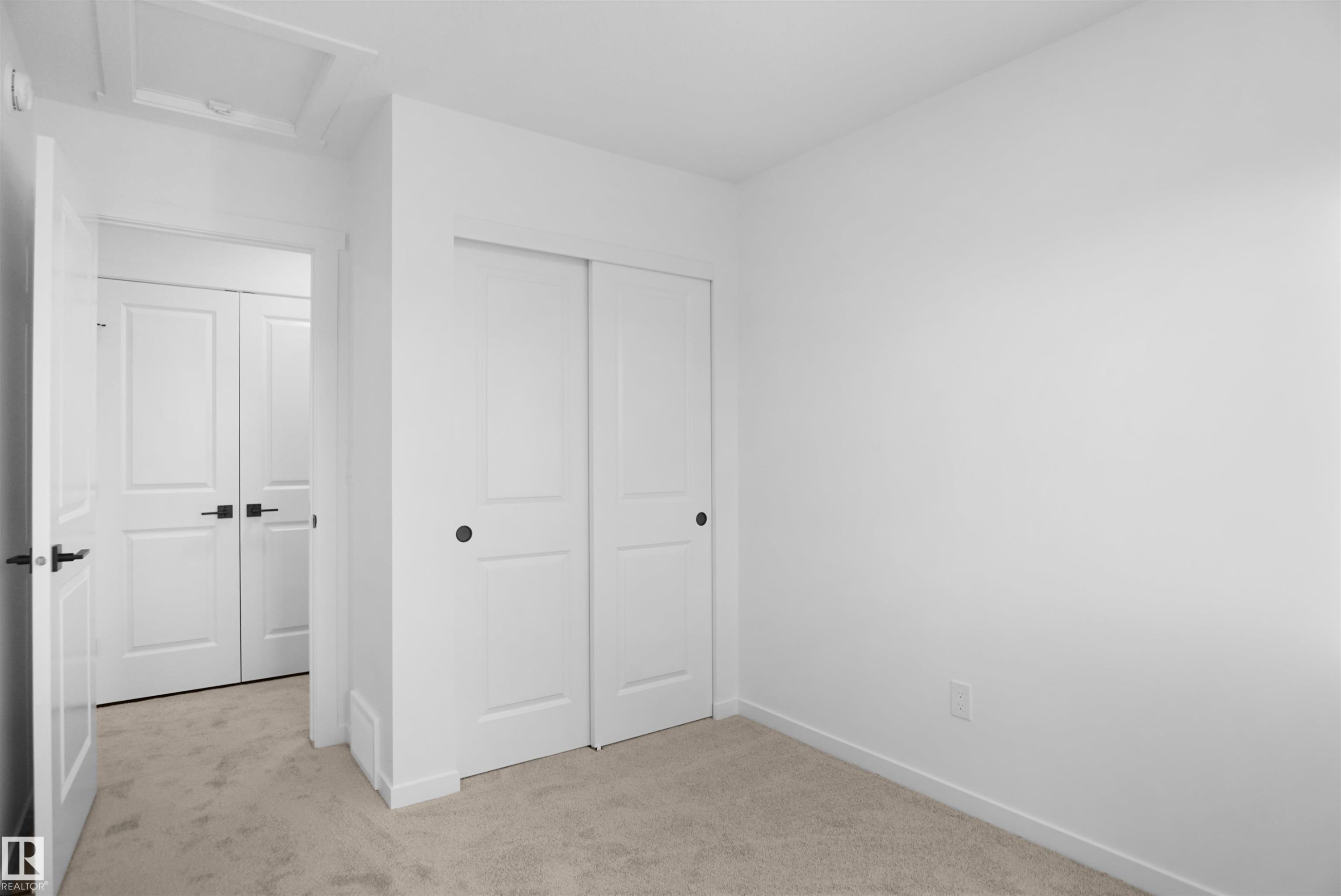 












244 Savoy Crescent

,
Sherwood Park,




AB
T8H 0Z5

