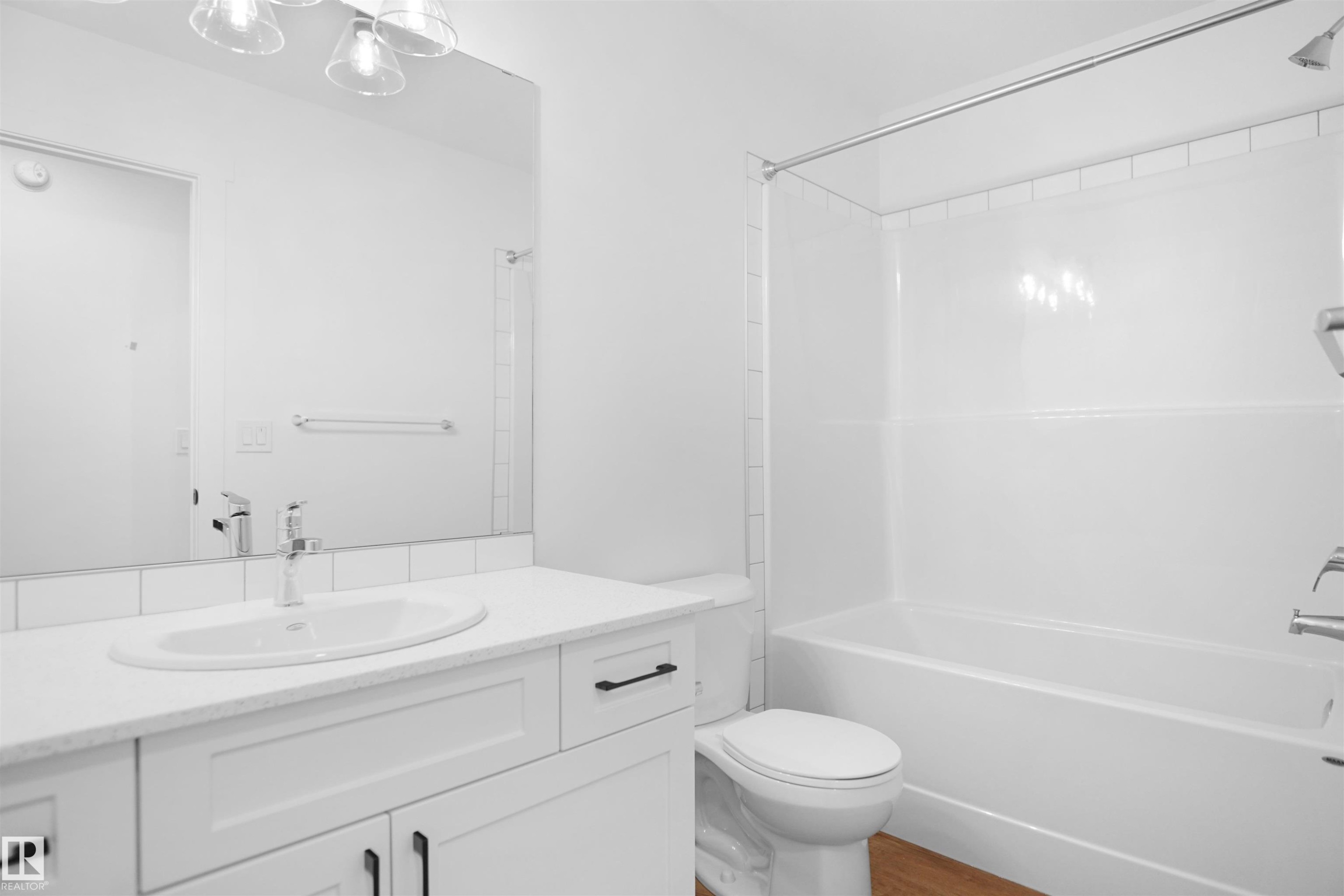 












244 Savoy Crescent

,
Sherwood Park,




AB
T8H 0Z5

