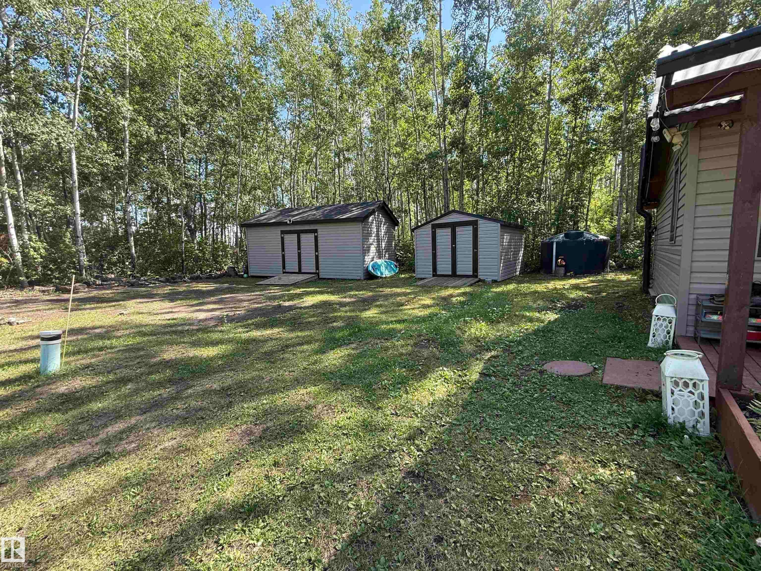 












145 David Drive

,
Rural Athabasca County,




AB
T9S 1S3

