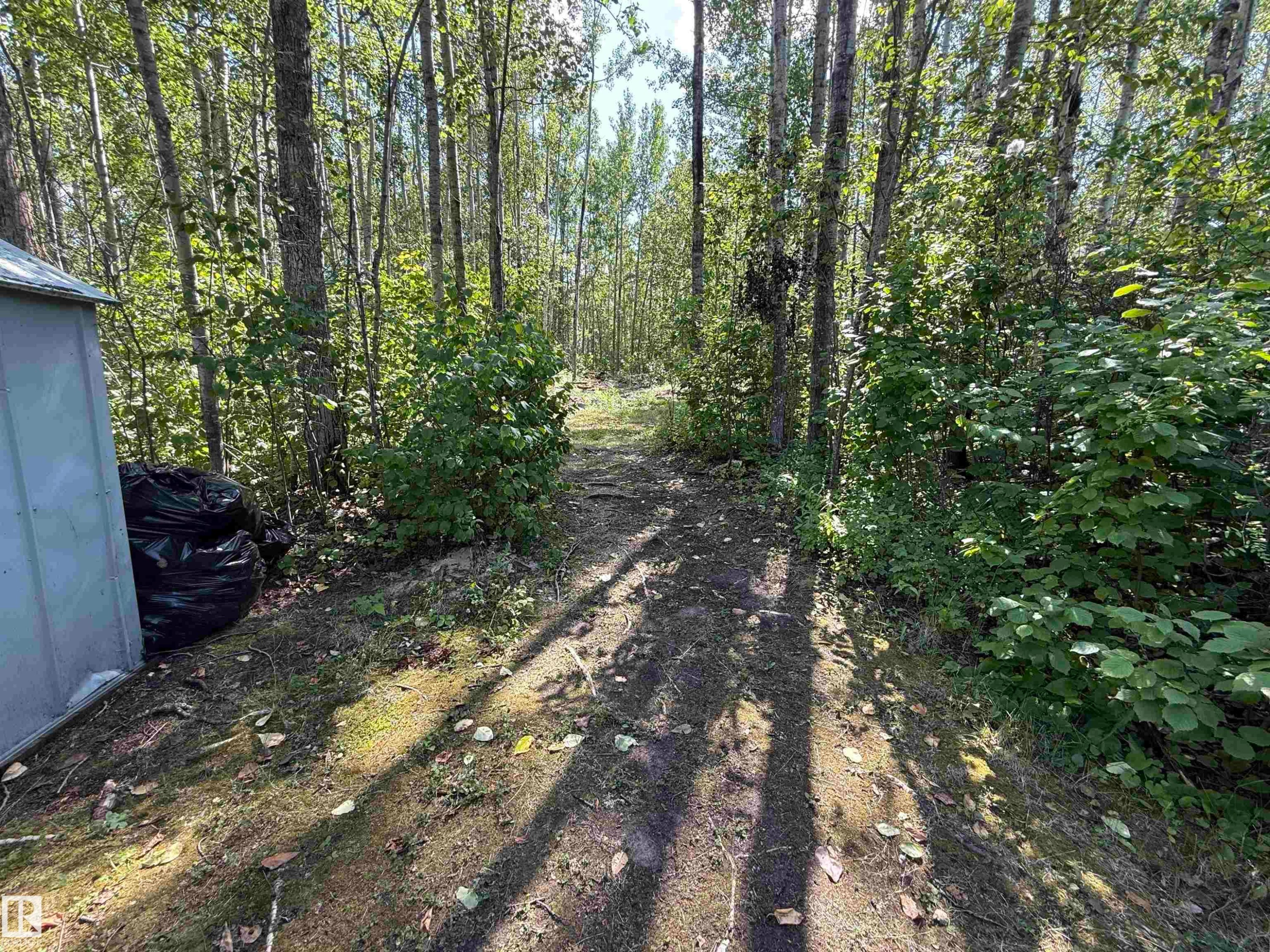 












145 David Drive

,
Rural Athabasca County,




AB
T9S 1S3

