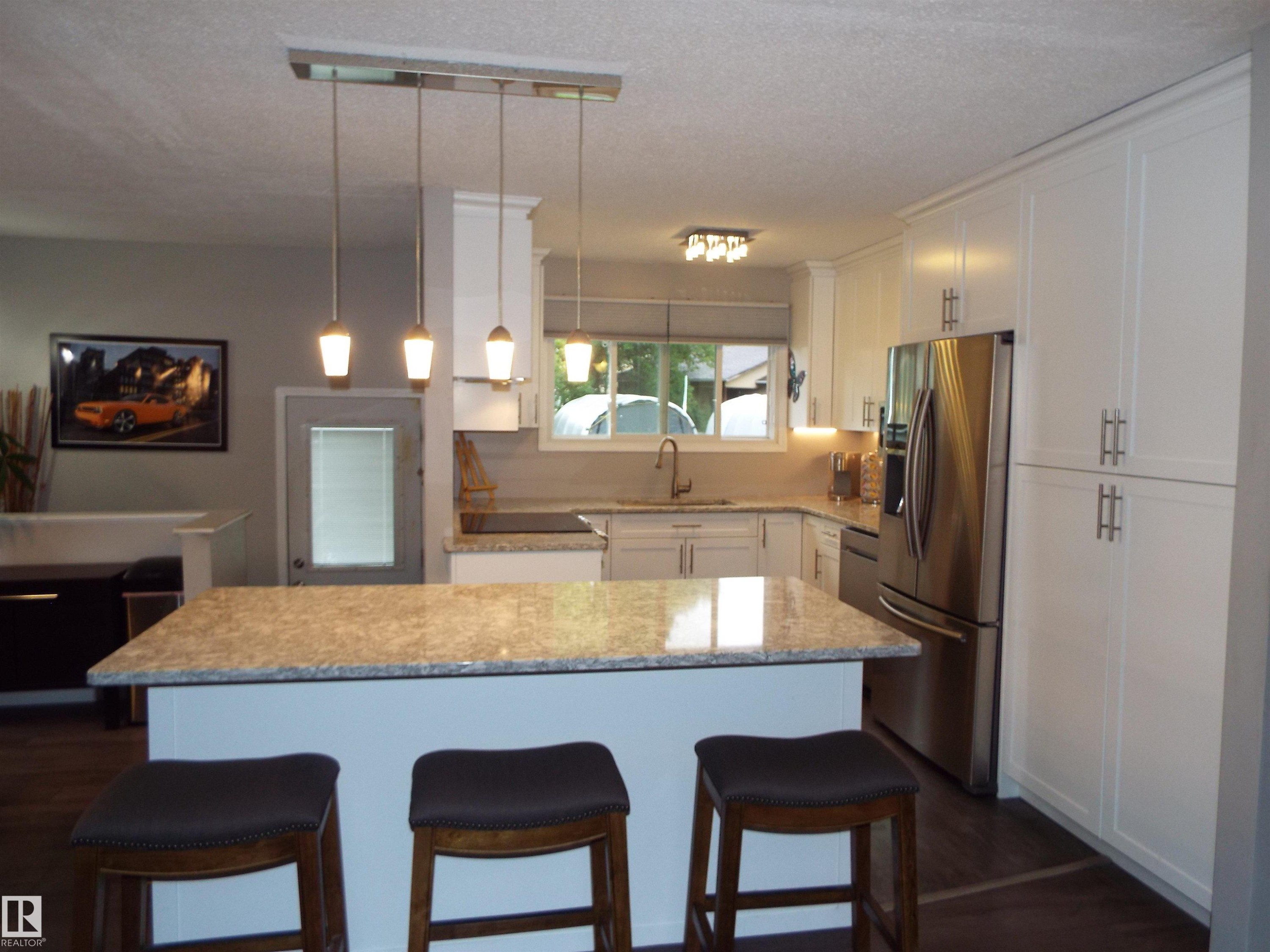 












3614 CALEDONIA Drive

,
Leduc,




AB
T9E 6G4

