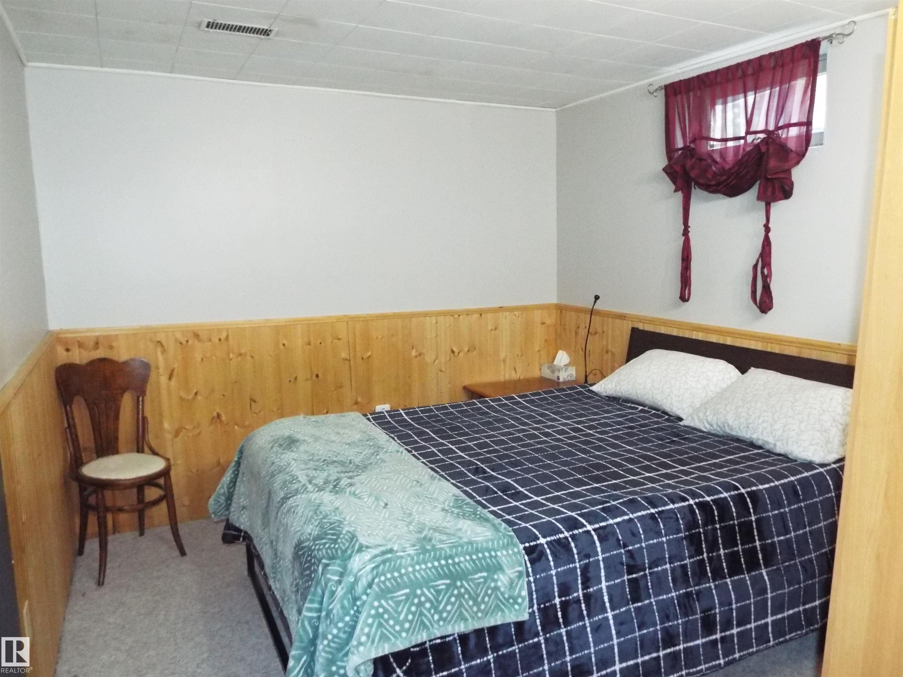 












3614 CALEDONIA Drive

,
Leduc,




AB
T9E 6G4


