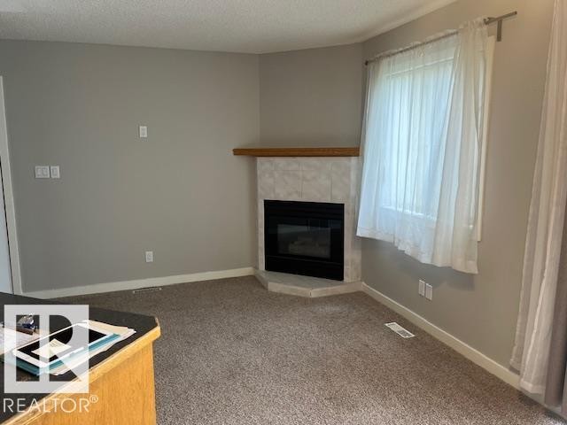 












16 West-1033 Youville Drive W

,
Edmonton,




AB
T6L 6V9


