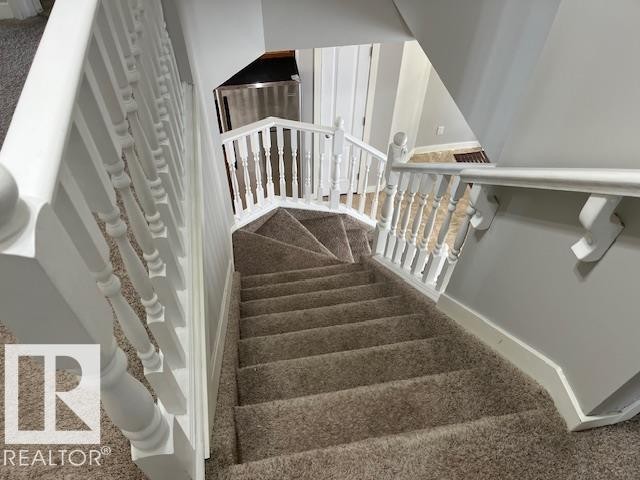 












16 West-1033 Youville Drive W

,
Edmonton,




AB
T6L 6V9

