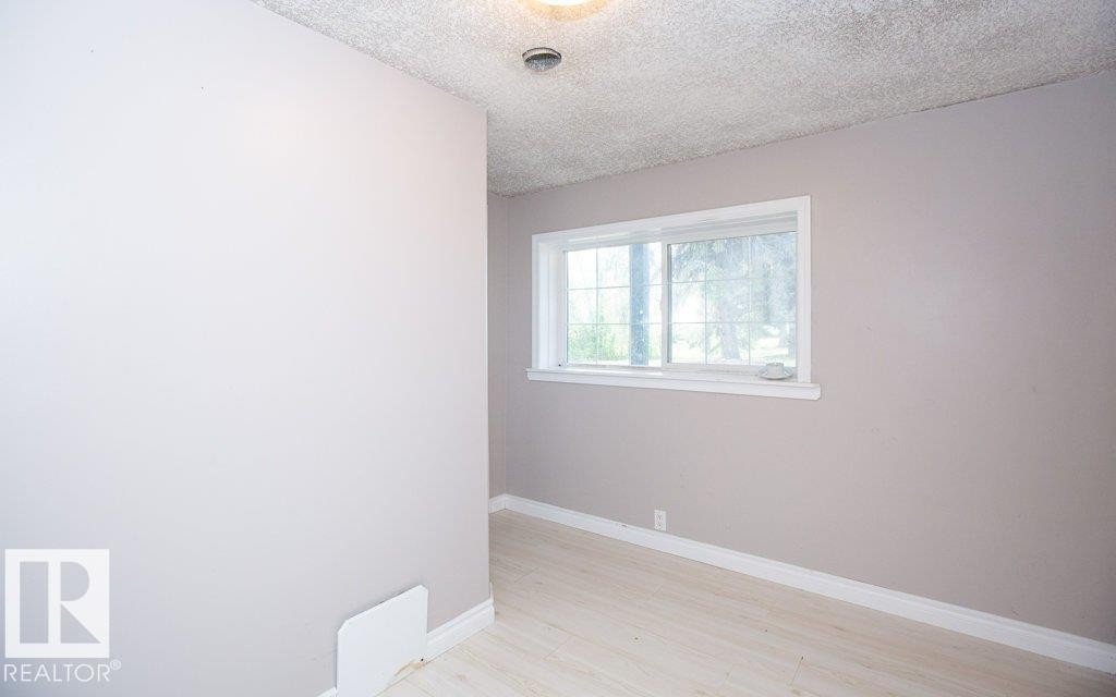 












62309 Hwy 801

,
Rural Westlock County,




AB
T0G 0S0

