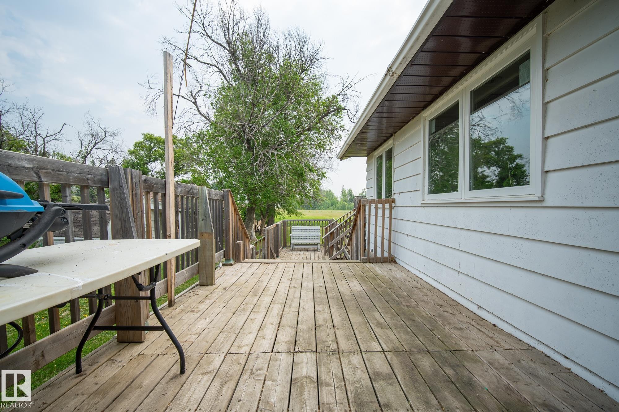 












320 1 Avenue

,
Thorhild,




AB
T0A 3J0

