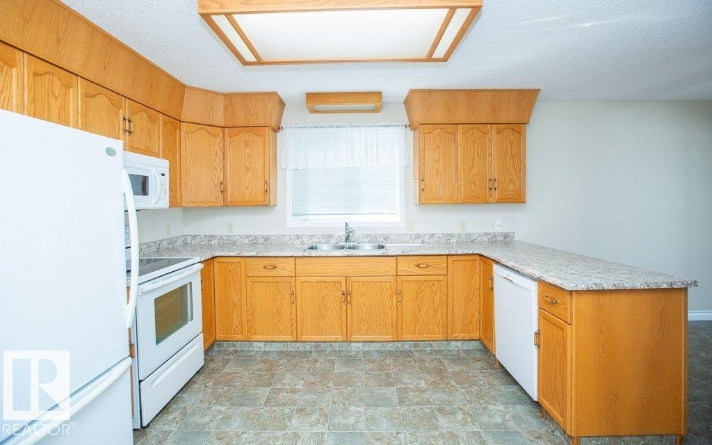 












30 11015 105 Avenue

,
Westlock,




AB
T7P 1A1

