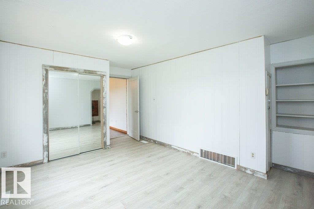 












26308 Hwy 663

,
Rural Westlock County,




AB
T0G 0Y0

