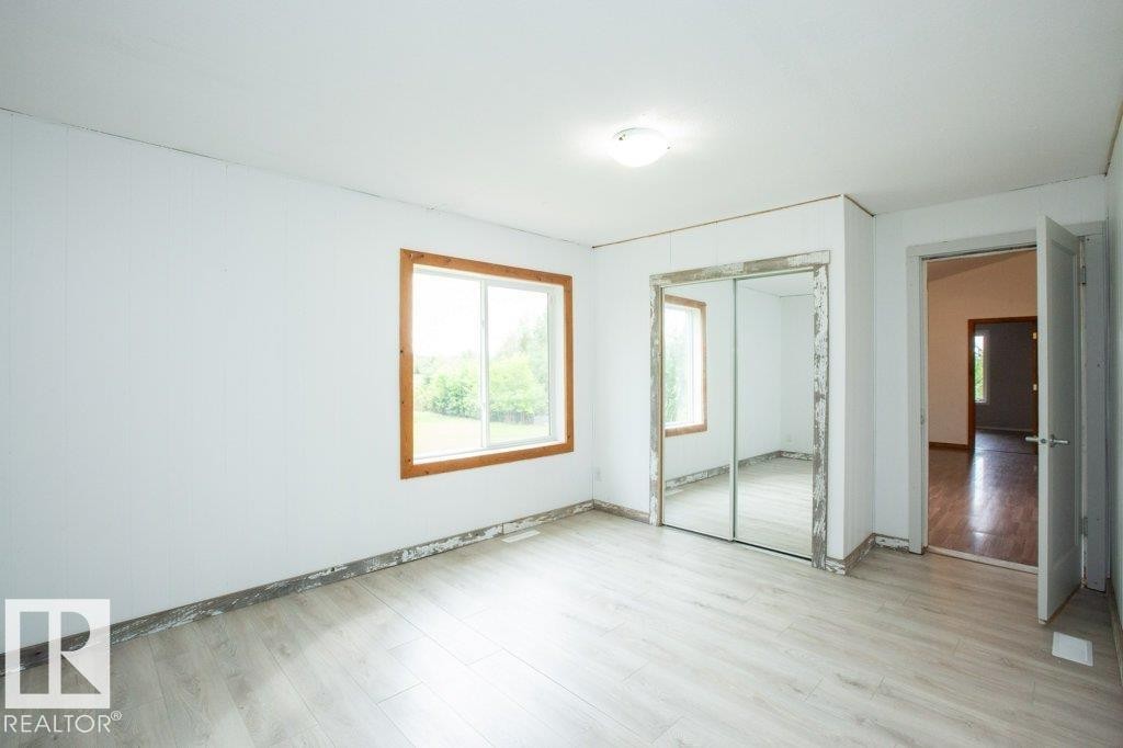 












26308 Hwy 663

,
Rural Westlock County,




AB
T0G 0Y0

