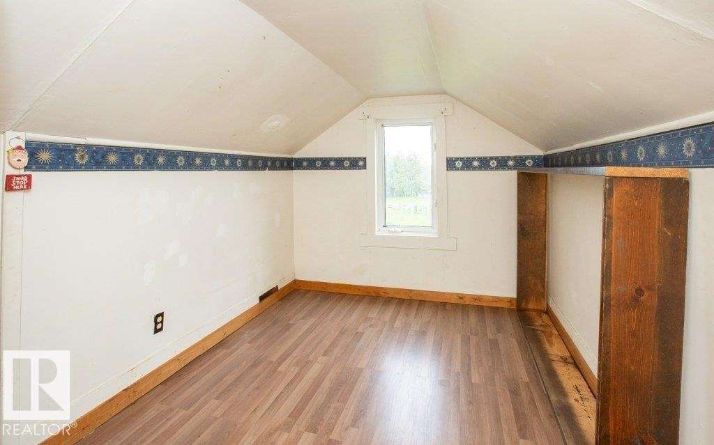 












26308 Hwy 663

,
Rural Westlock County,




AB
T0G 0Y0

