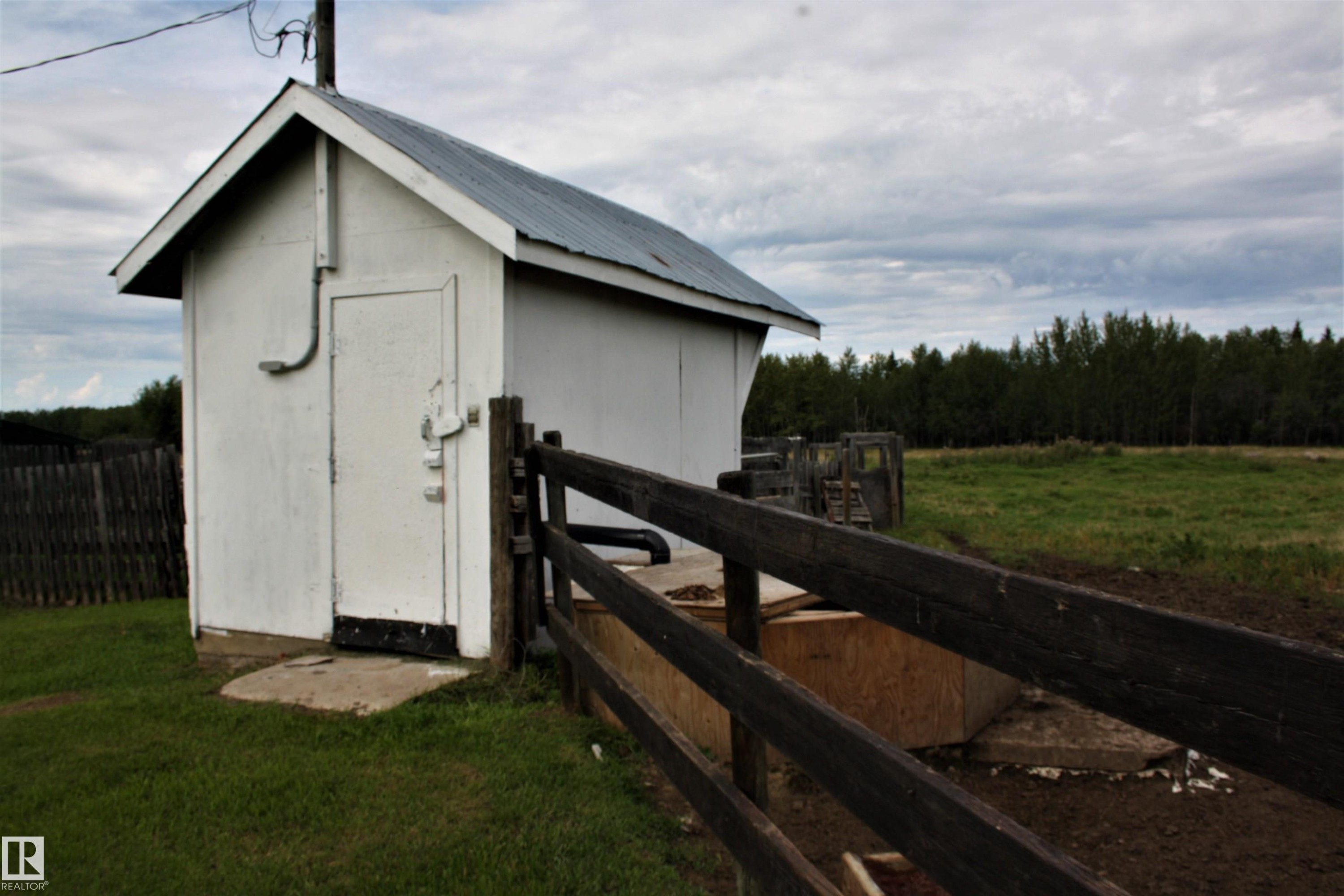 












26308 Hwy 663

,
Rural Westlock County,




AB
T0G 0Y0

