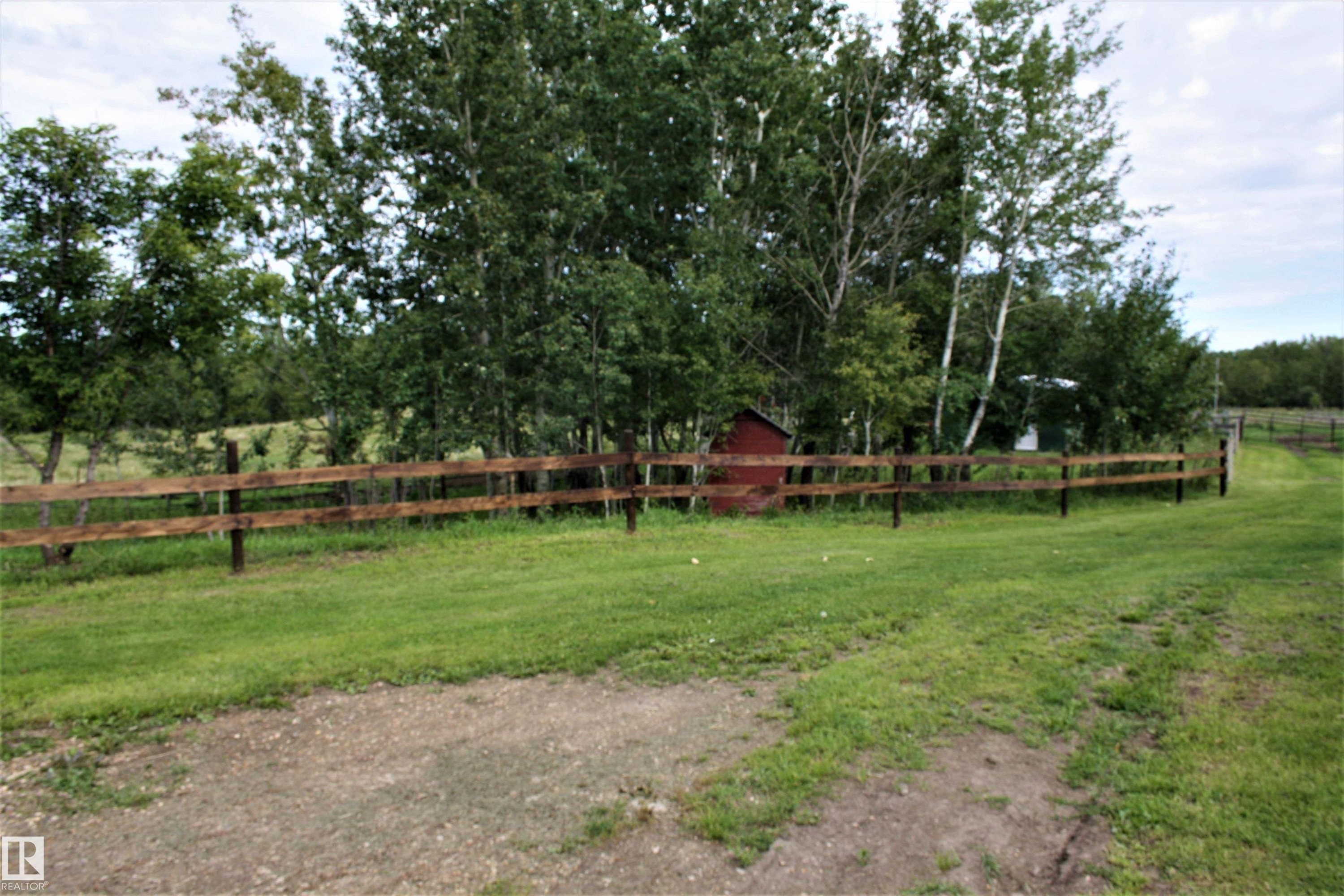 












26308 Hwy 663

,
Rural Westlock County,




AB
T0G 0Y0

