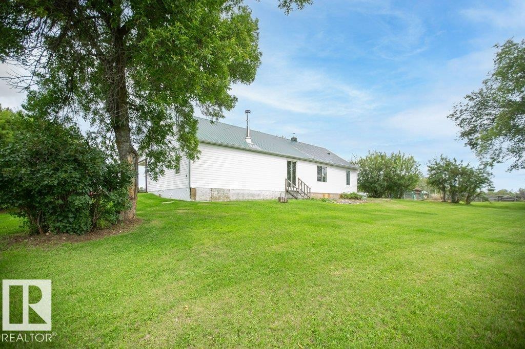 












26308 Hwy 663

,
Rural Westlock County,




AB
T0G 0Y0

