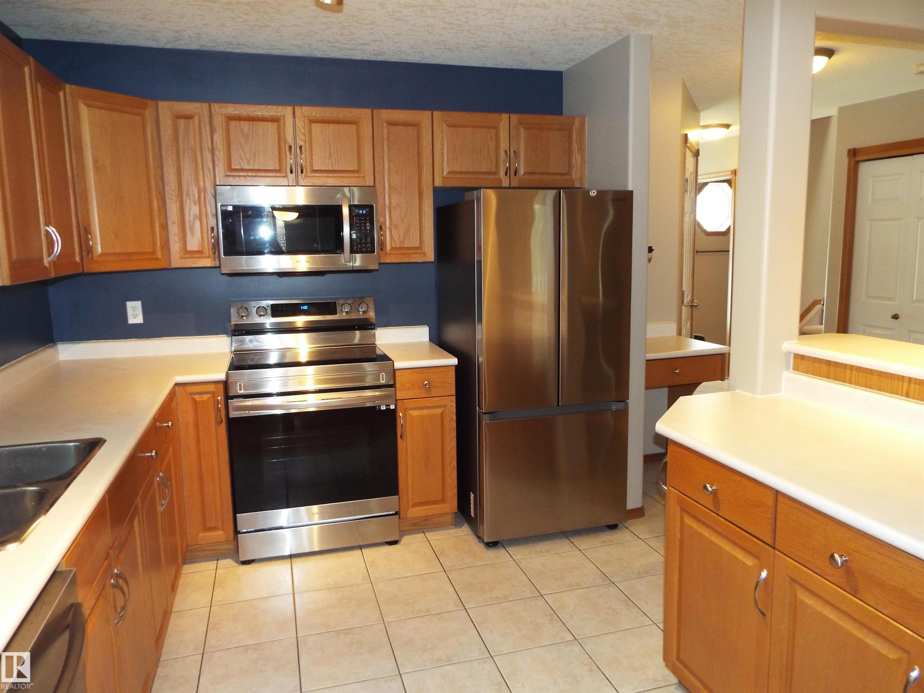 












102 4302 48 Street

,
Leduc,




AB
T9E 8J6

