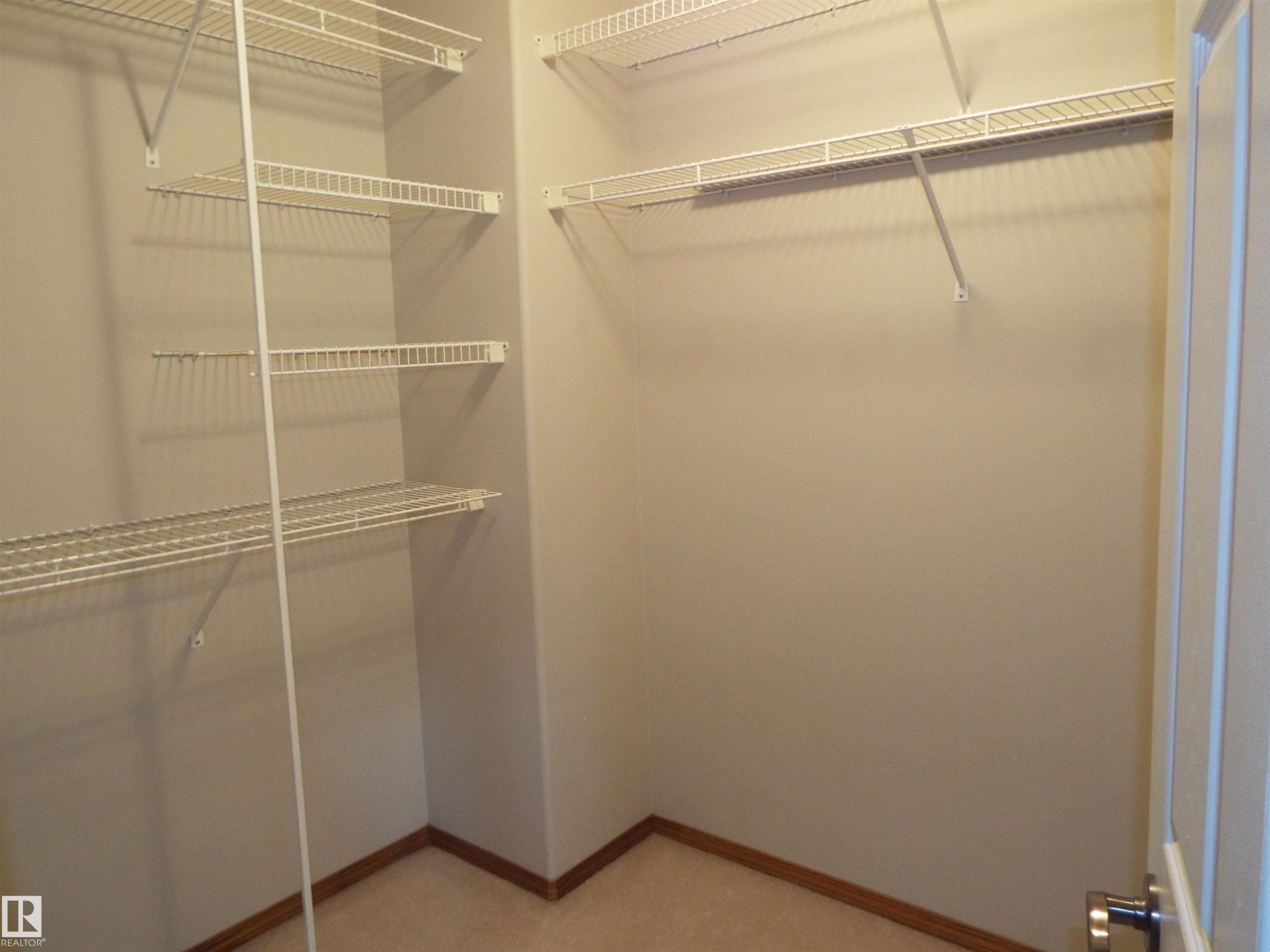 












102 4302 48 Street

,
Leduc,




AB
T9E 8J6

