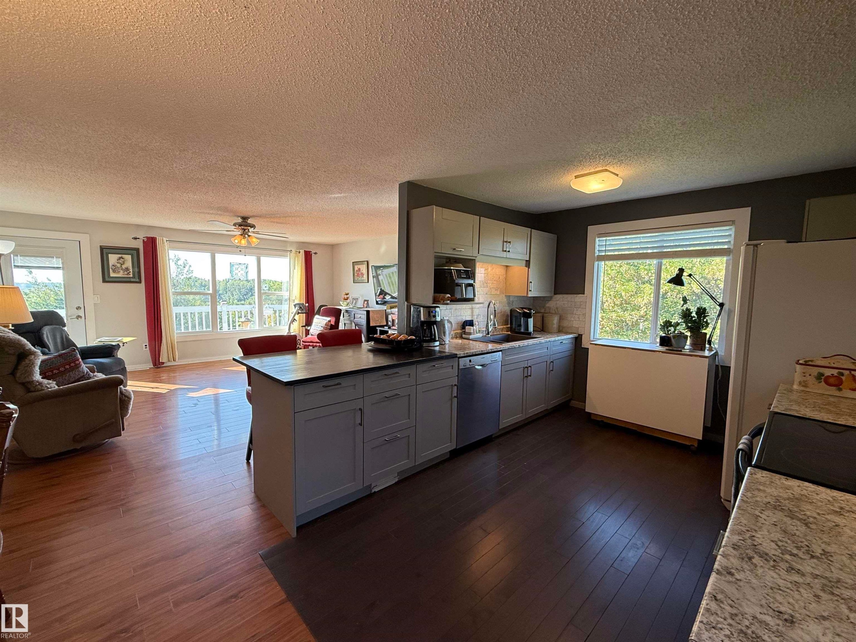 












56024 RGE RD 13

,
Rural Lac Ste. Anne County,




AB
T0E 1V0

