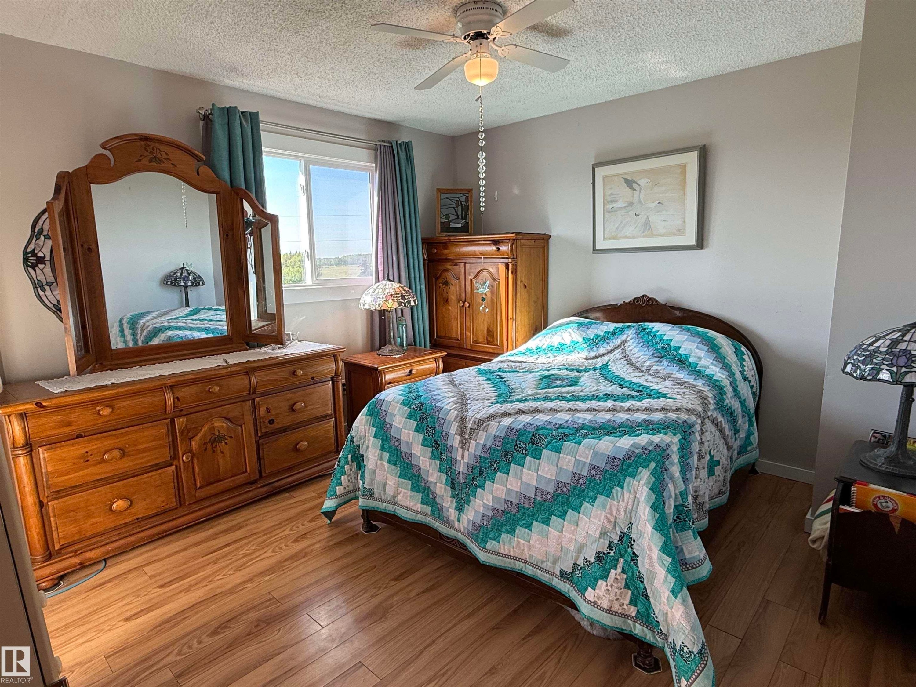 












56024 RGE RD 13

,
Rural Lac Ste. Anne County,




AB
T0E 1V0

