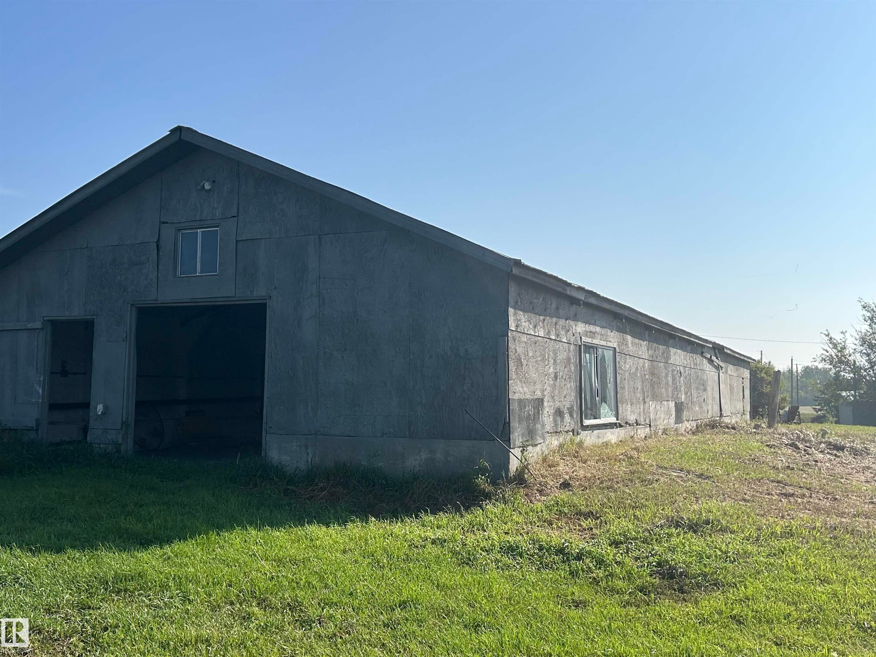 












56024 RGE RD 13

,
Rural Lac Ste. Anne County,




AB
T0E 1V0

