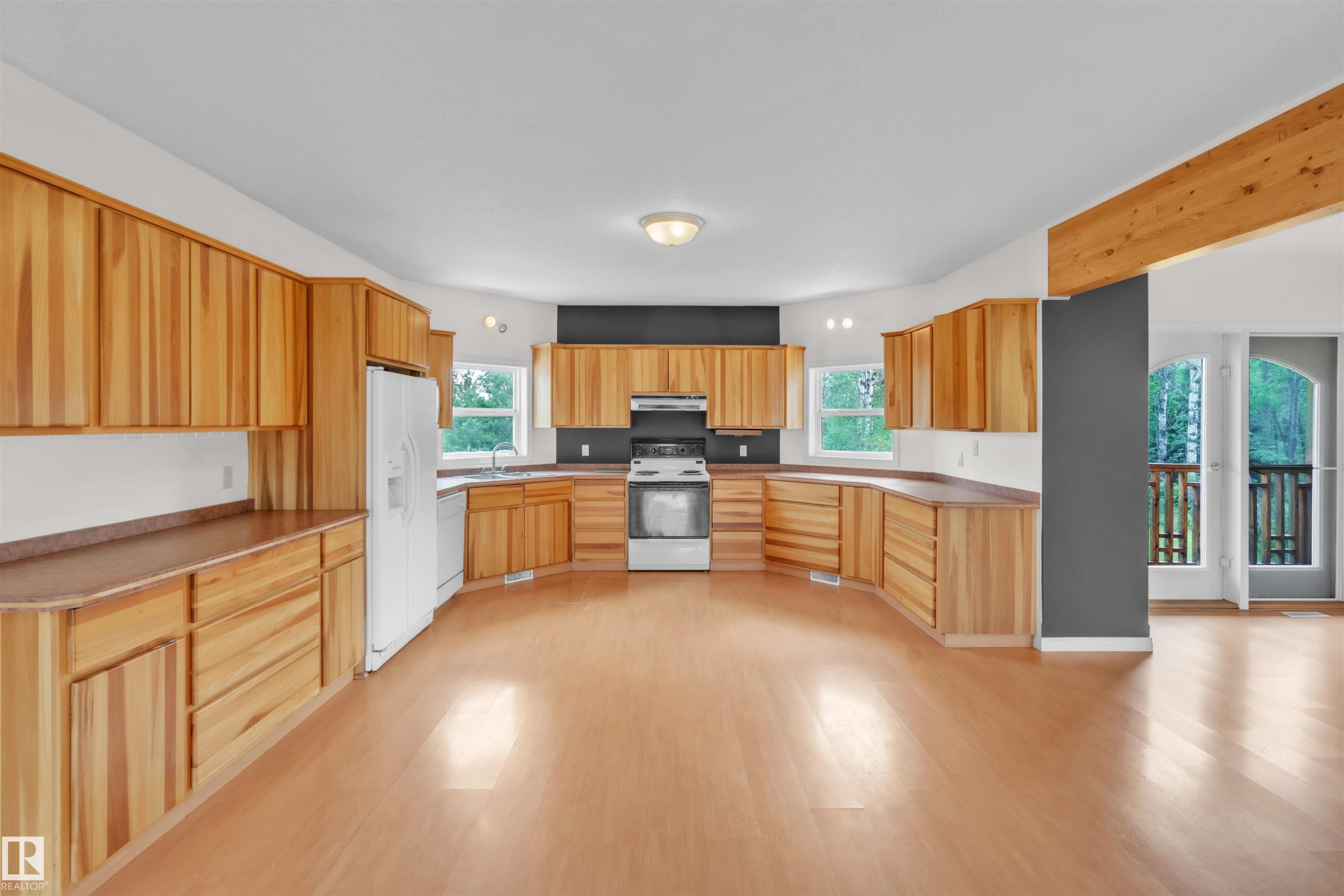 












63311 Rge Rd 433

,
Rural Bonnyville M.D.,




AB
T9M 1P2

