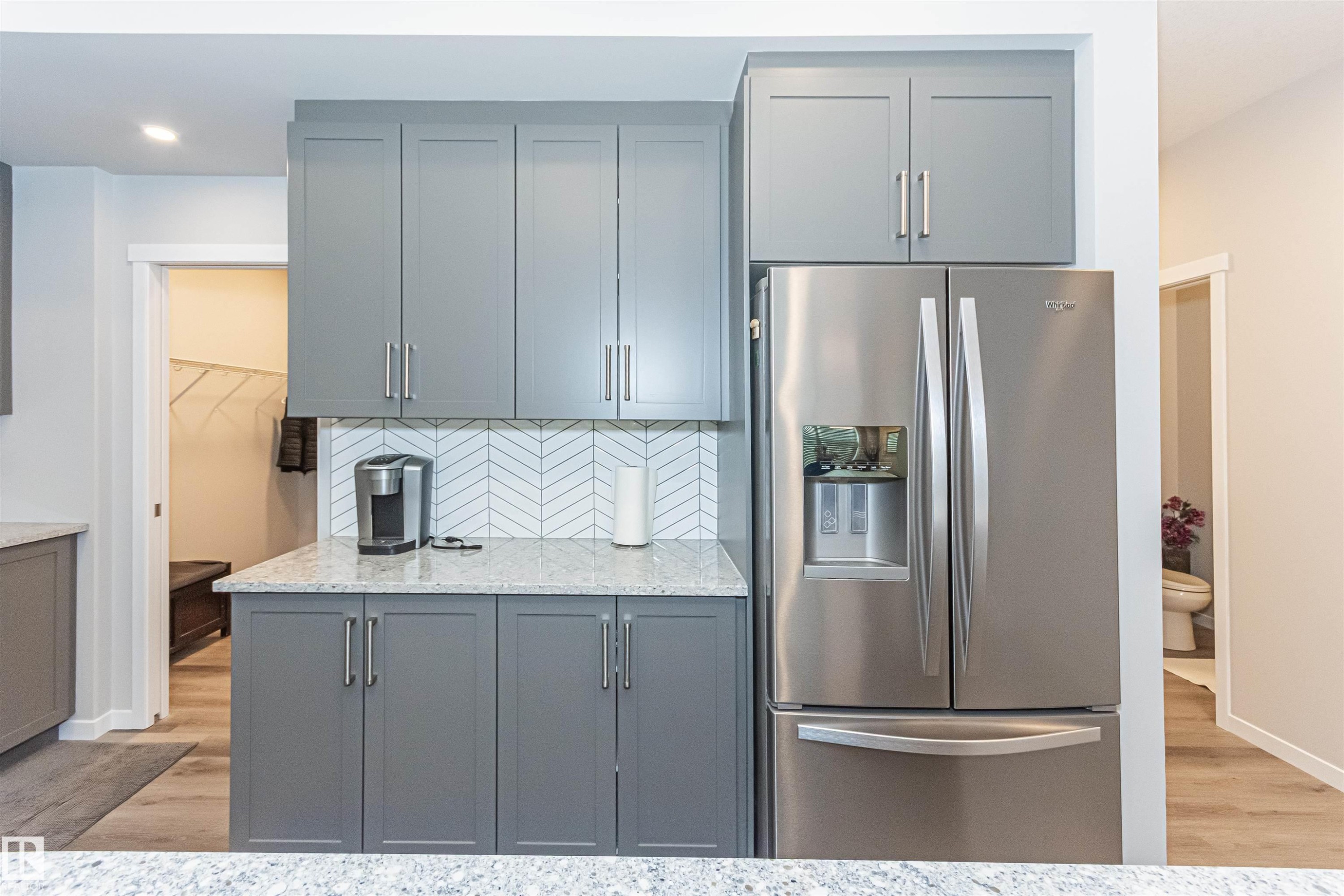 












1395 SECORD LANDING

,
Edmonton,




AB
T5T 7A7

