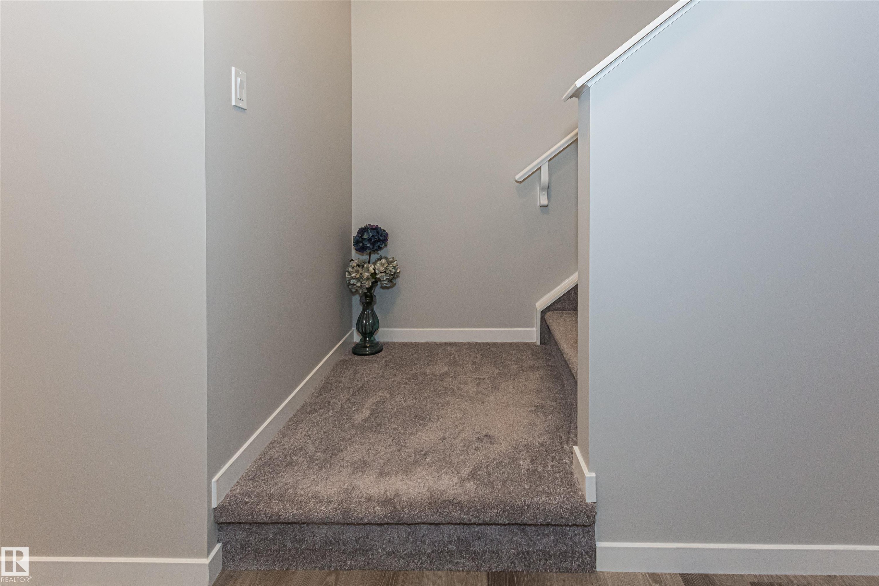 












1395 SECORD LANDING

,
Edmonton,




AB
T5T 7A7

