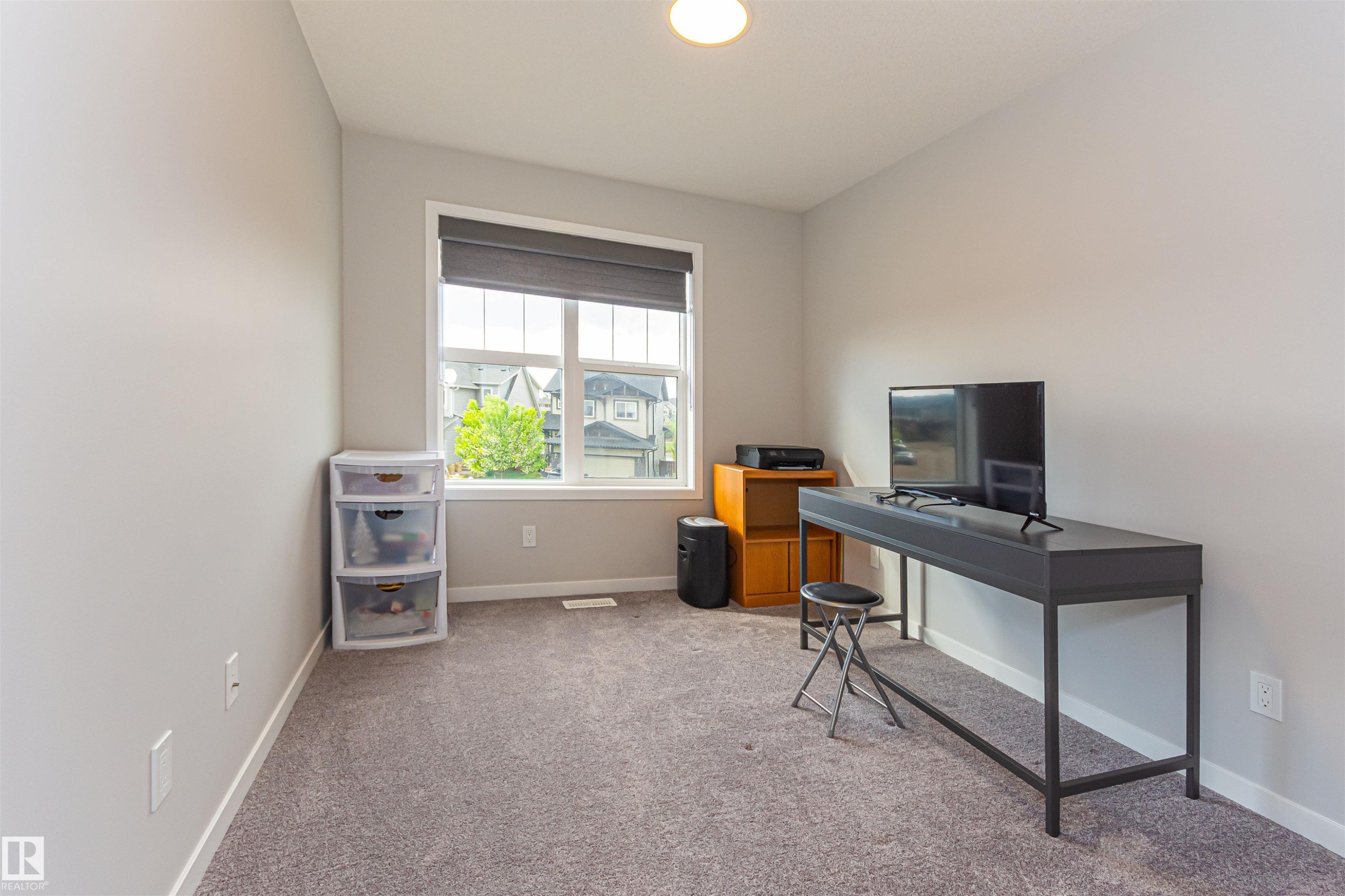 












1395 SECORD LANDING

,
Edmonton,




AB
T5T 7A7

