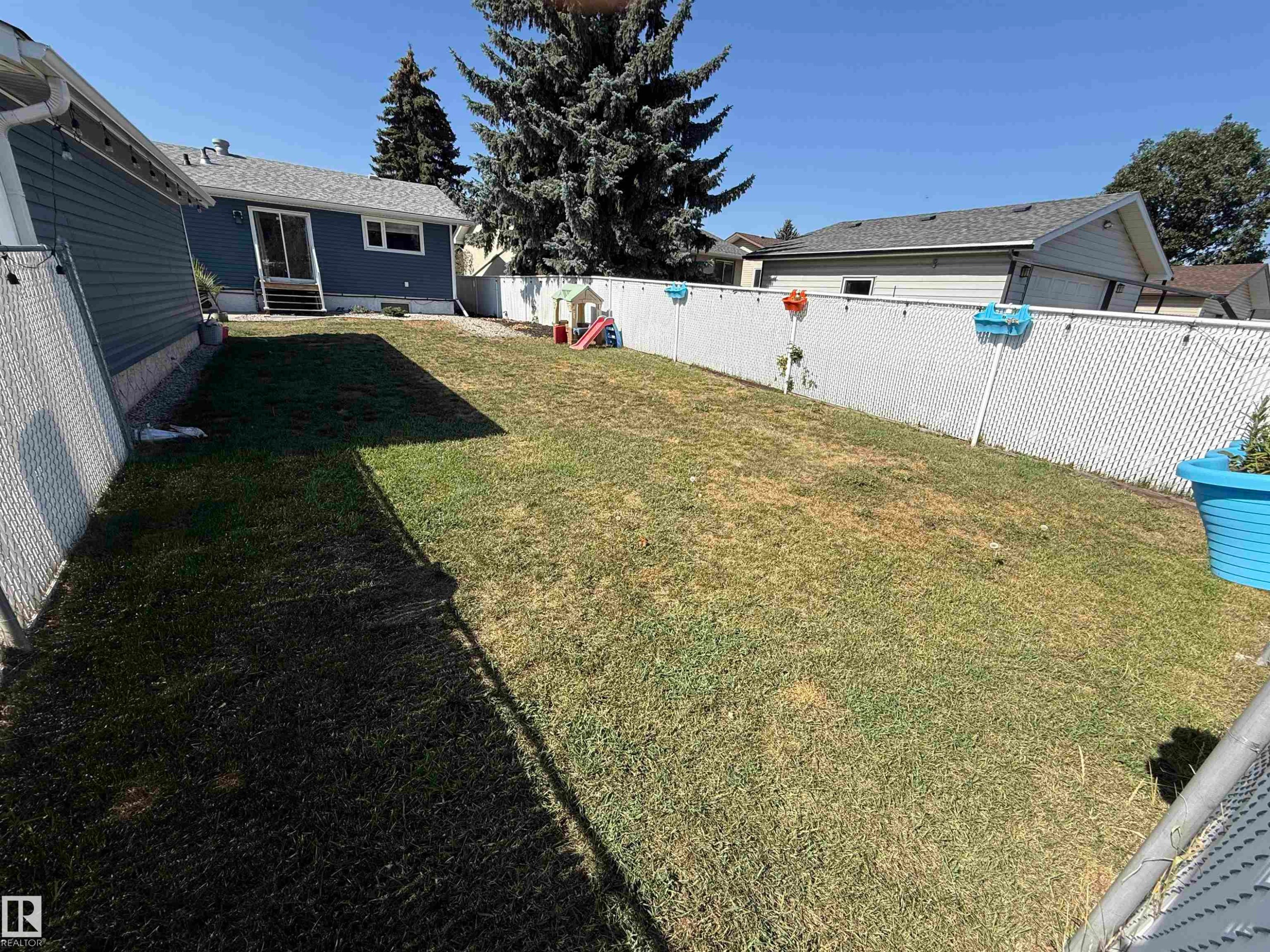 












14919 96 Street NW

,
Edmonton,




AB
T5E 4B9

