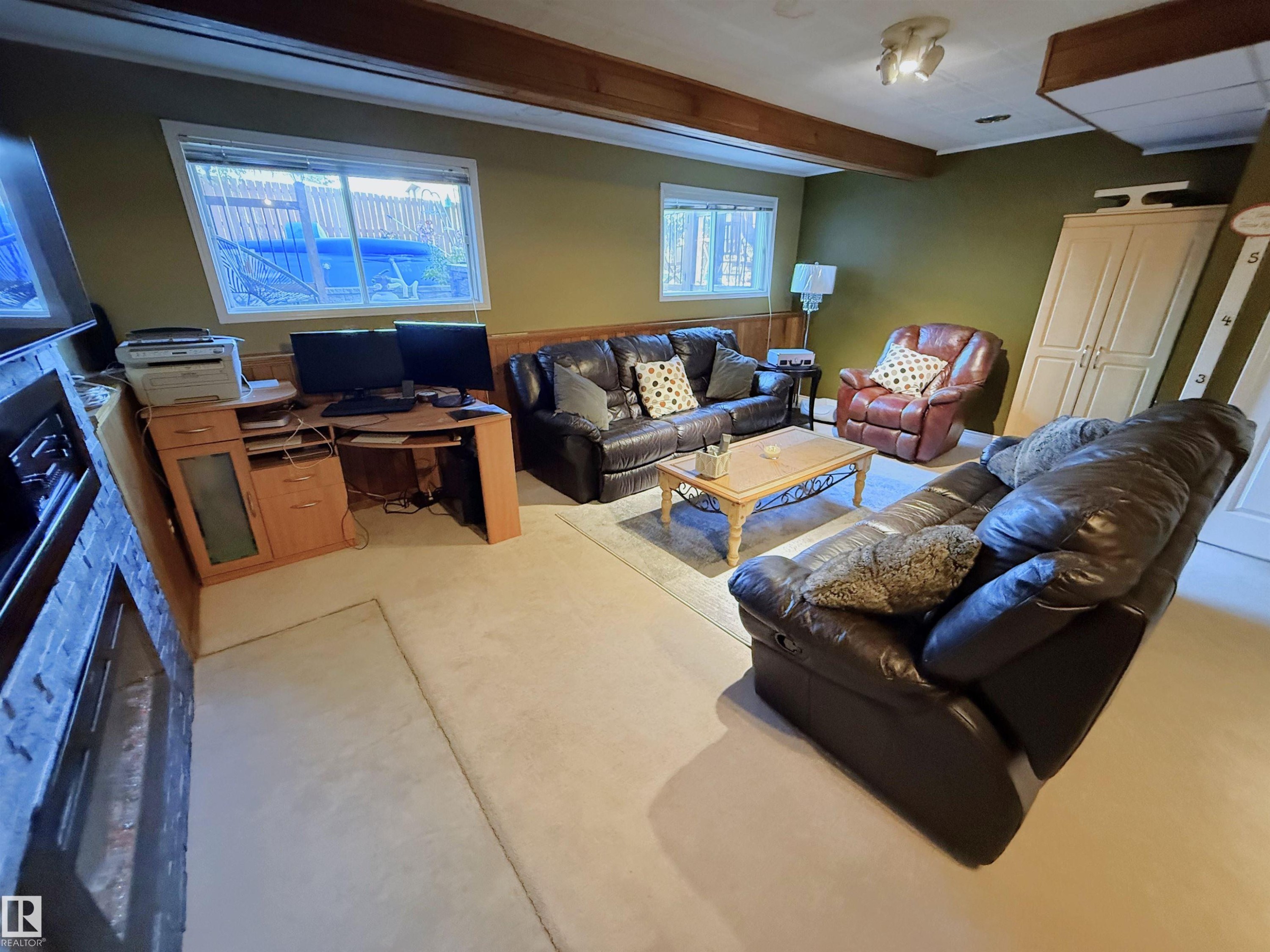 












123 WESTBOURNE Road

,
Spruce Grove,




AB
T7X 1S3

