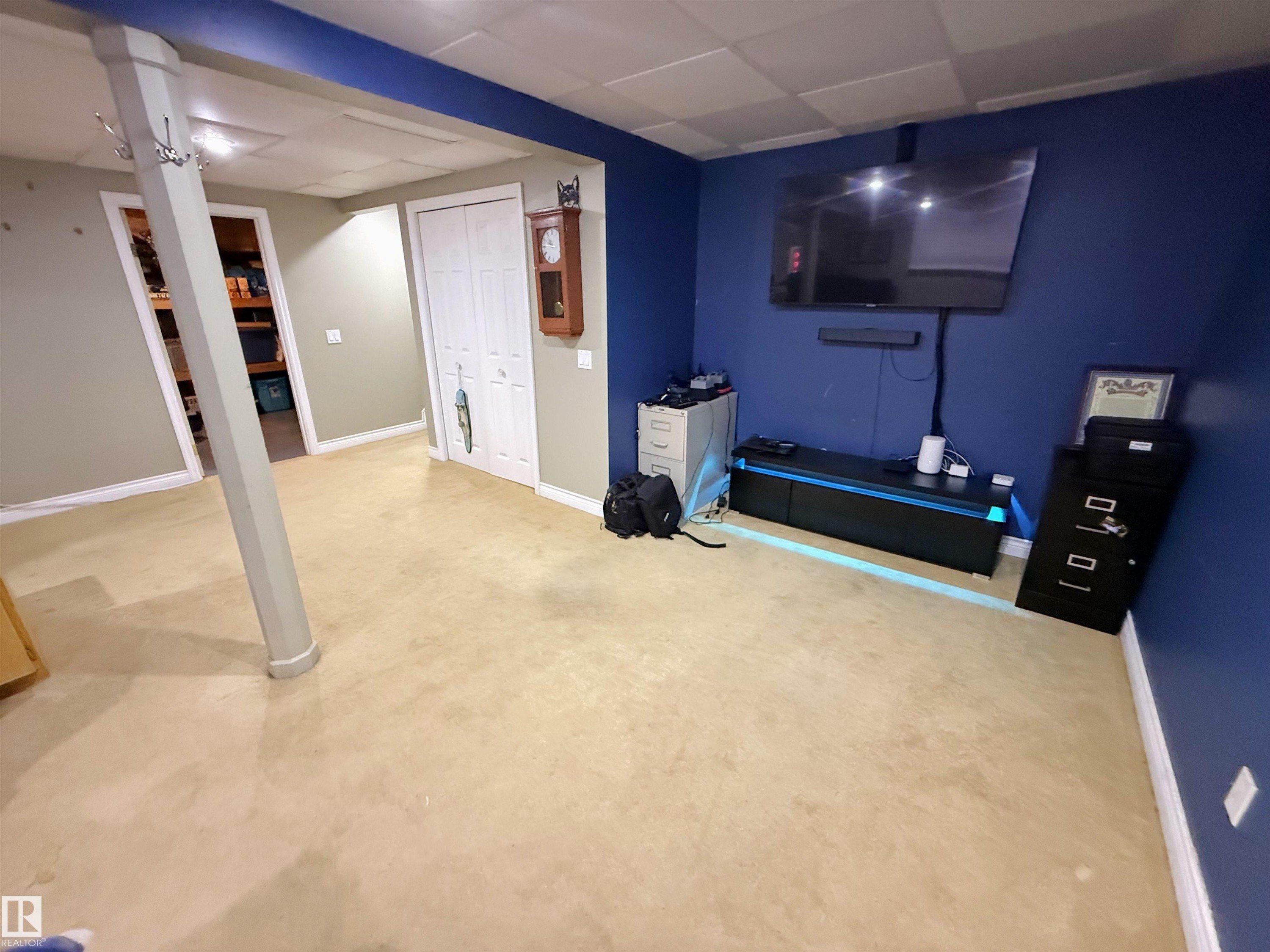 












123 WESTBOURNE Road

,
Spruce Grove,




AB
T7X 1S3

