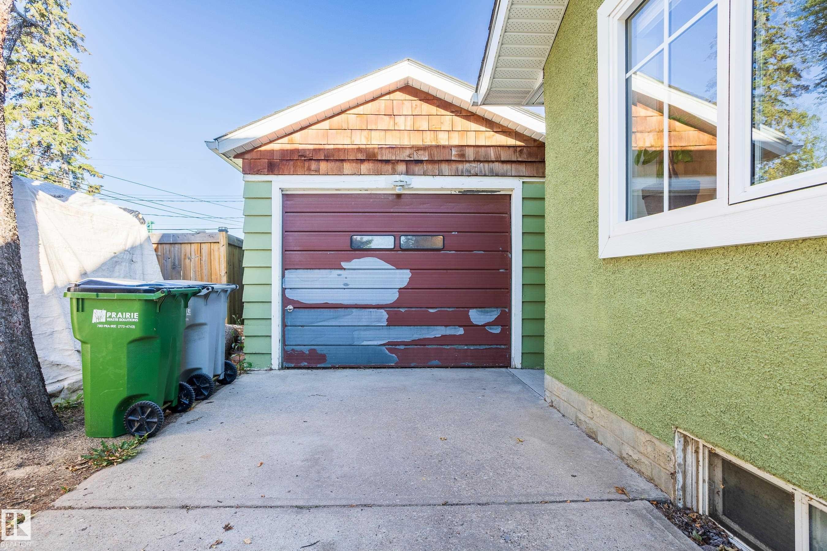 












10016 105 Street

,
Westlock,




AB
T7P 1V2

