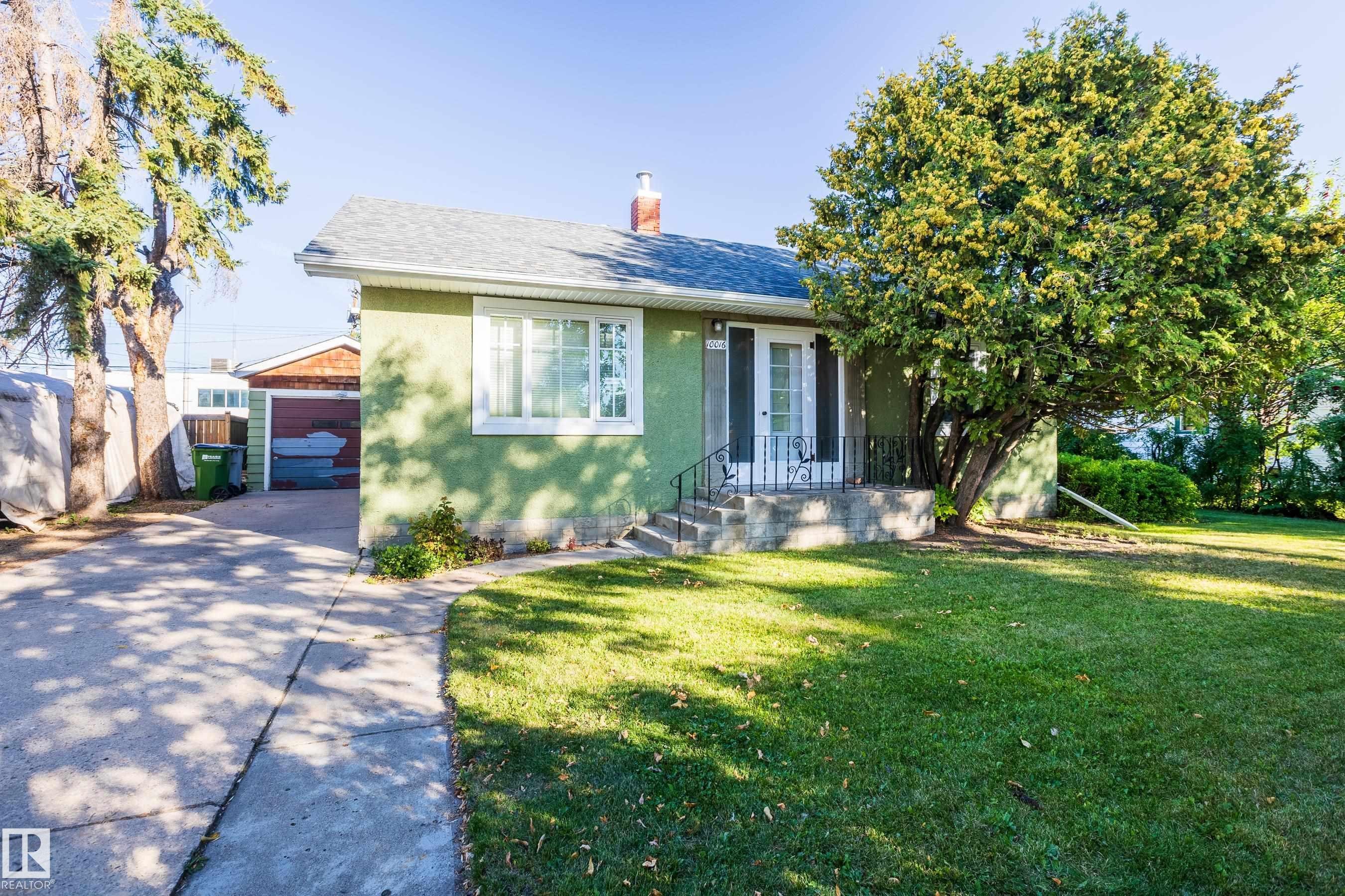 












10016 105 Street

,
Westlock,




AB
T7P 1V2


